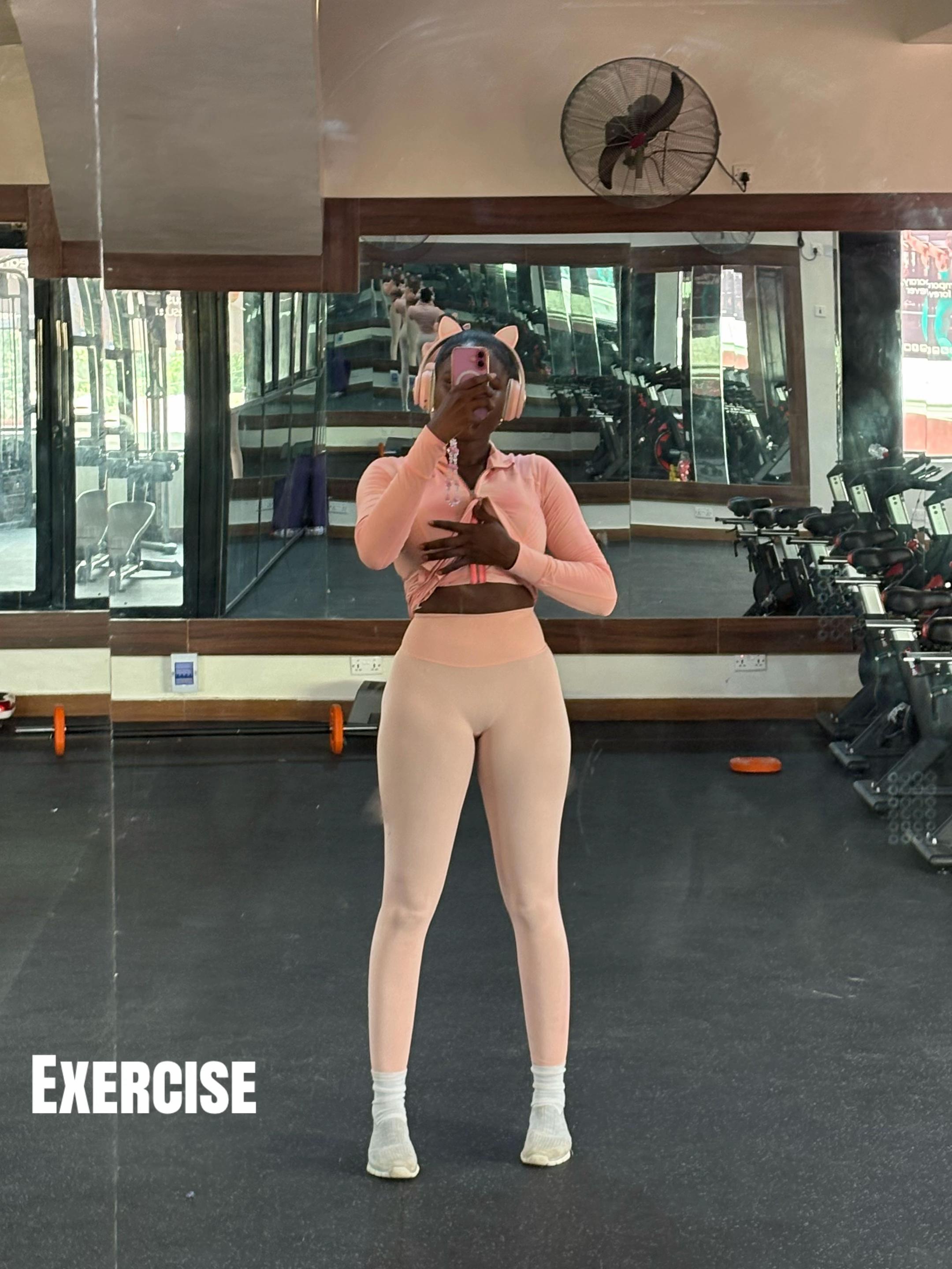 @Debbiexson