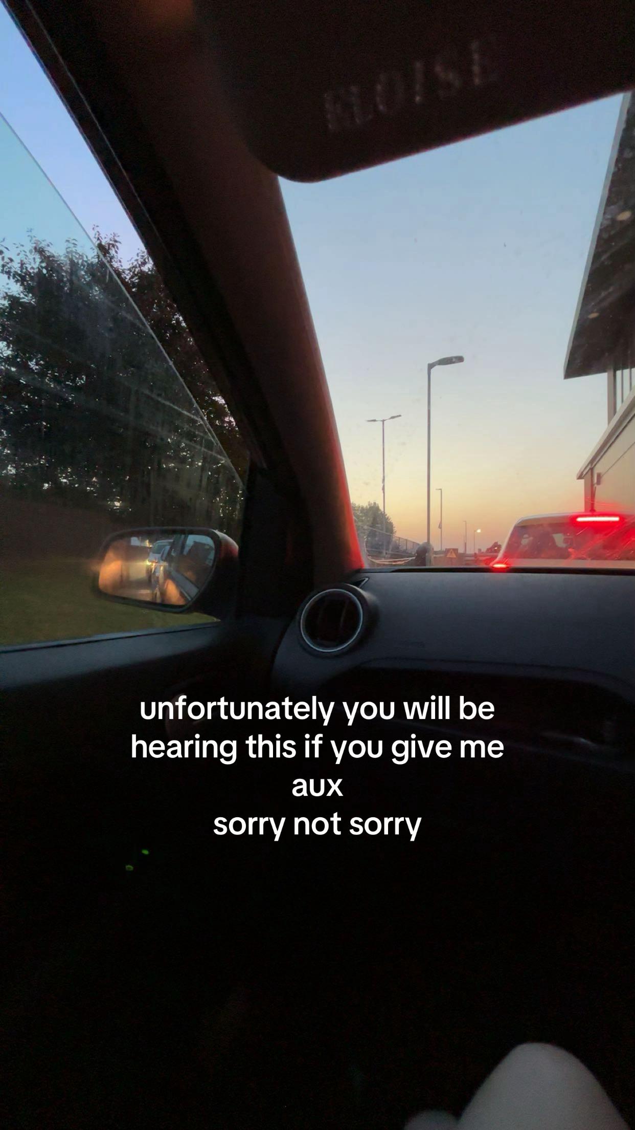 @️