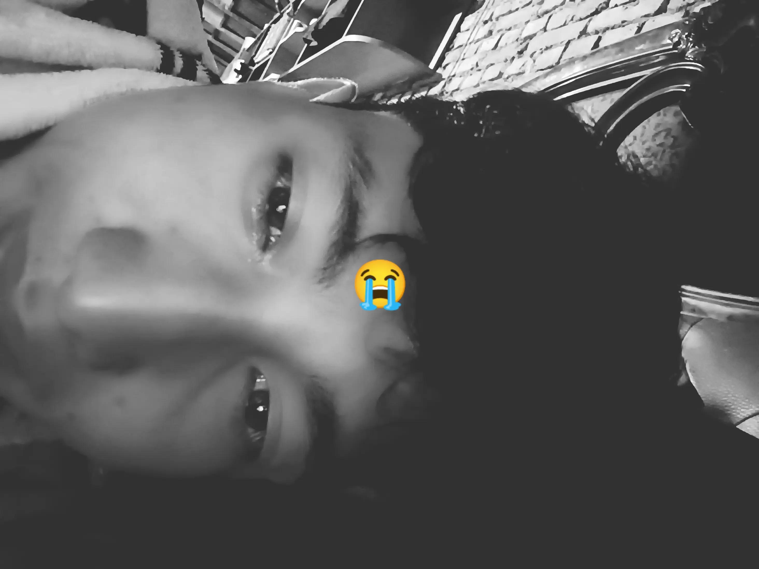 @B 🚻 E