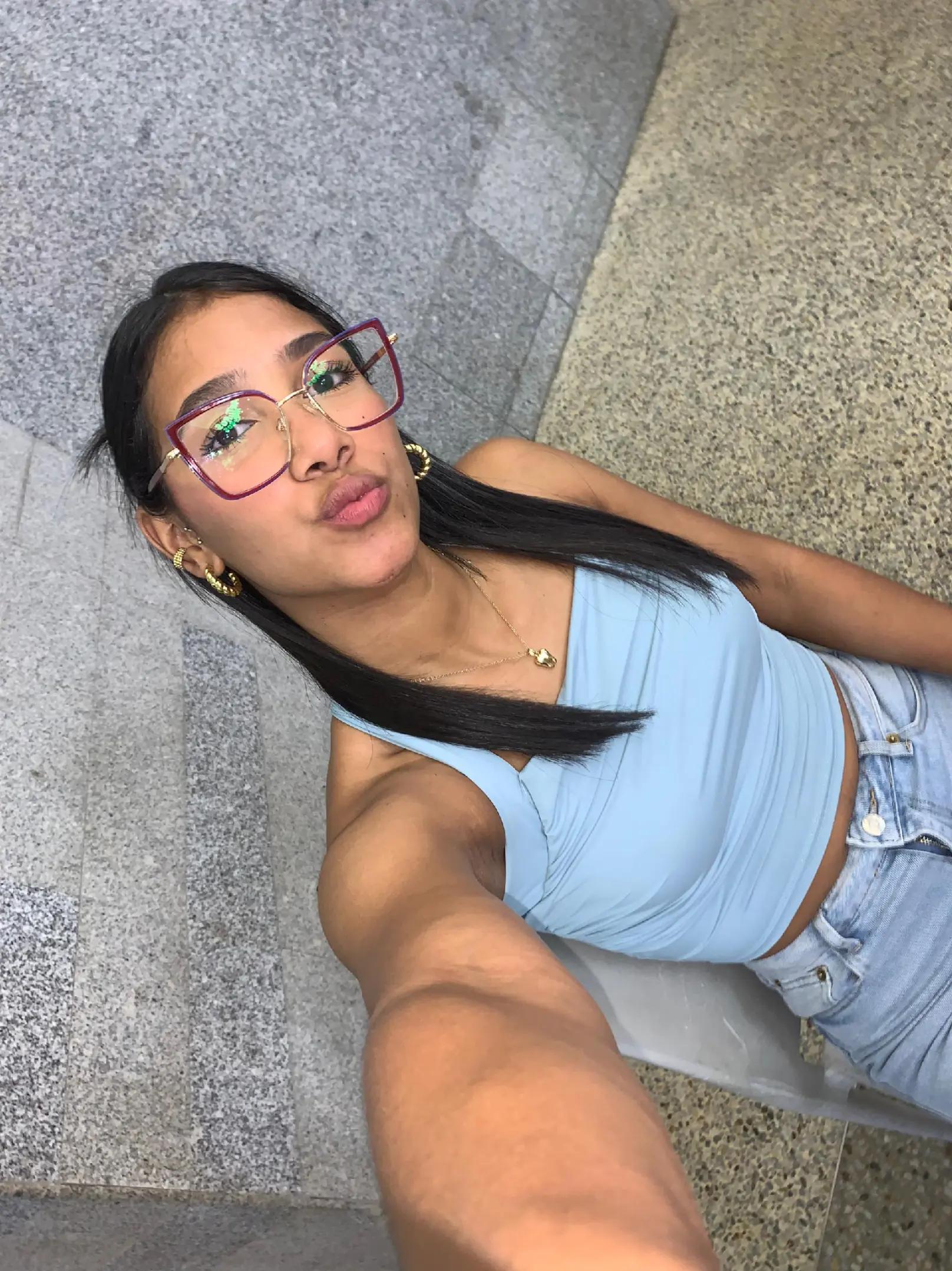 @Lili 💋🍒