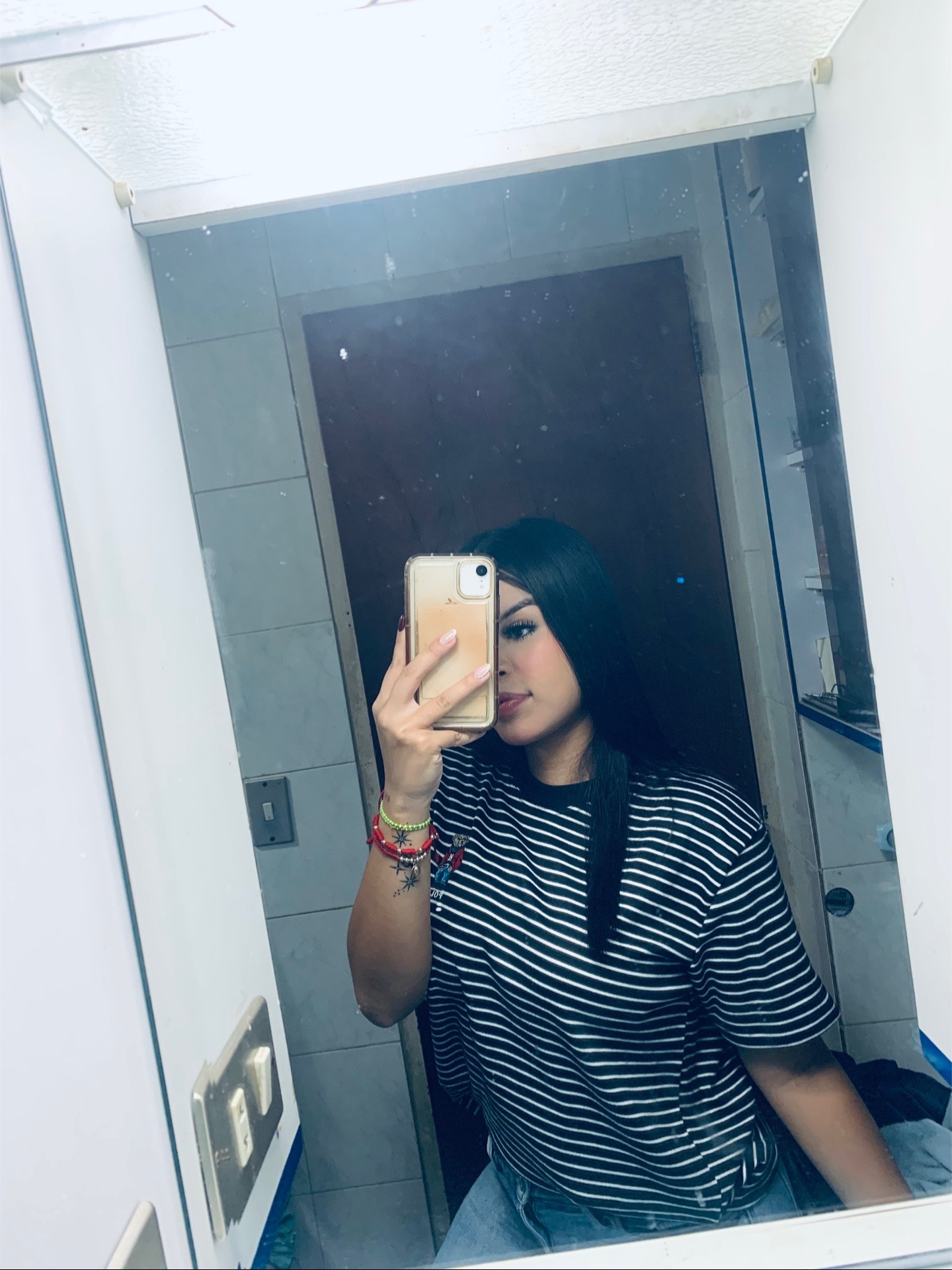 @𝐕🧸