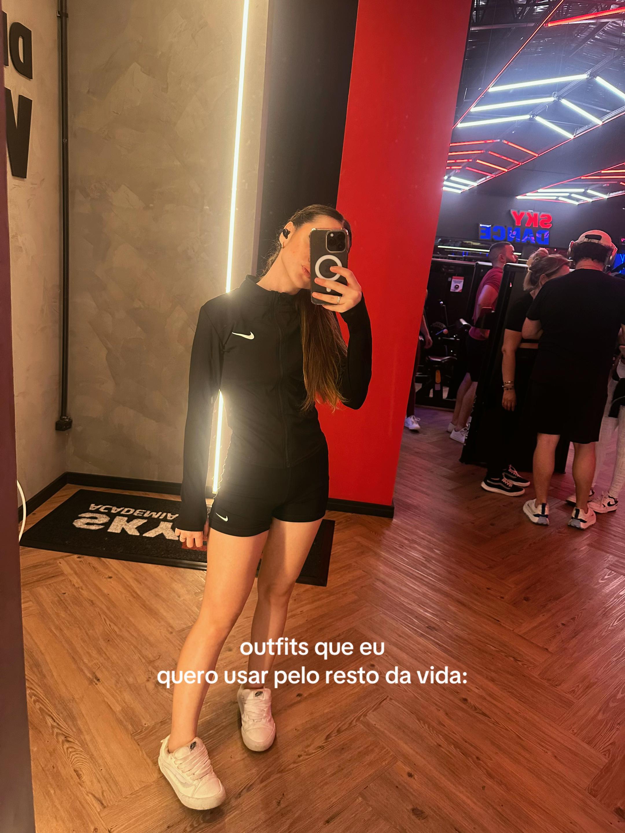 @lunaserman