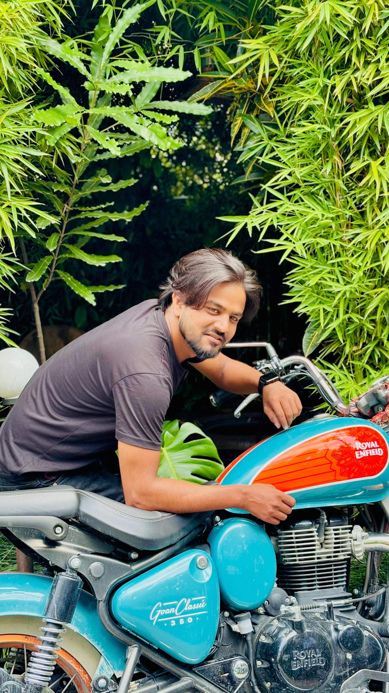 @MANISH_PANDIT🕊️