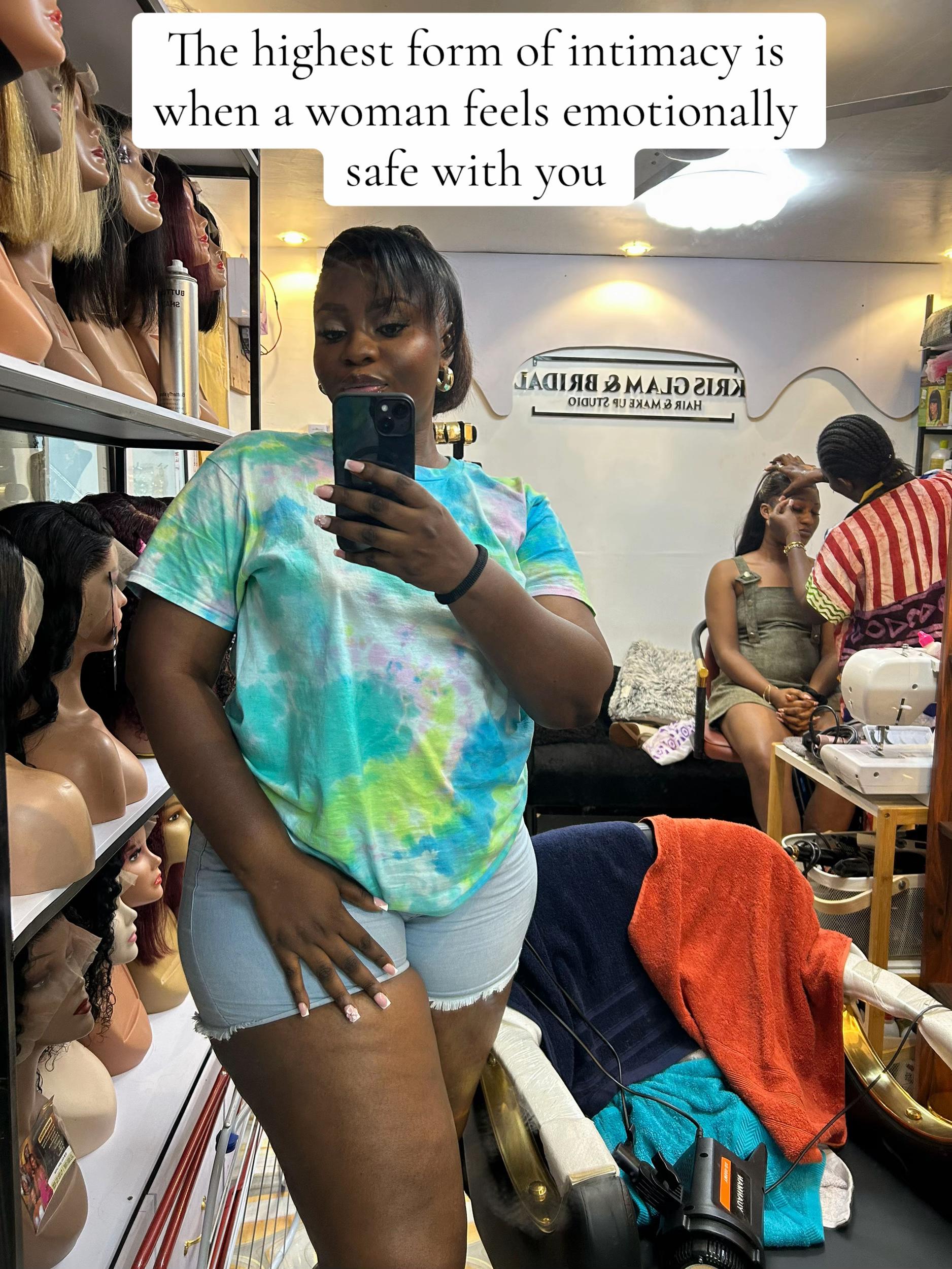 @Rhoda🌹 ( Your Thrift Plug )