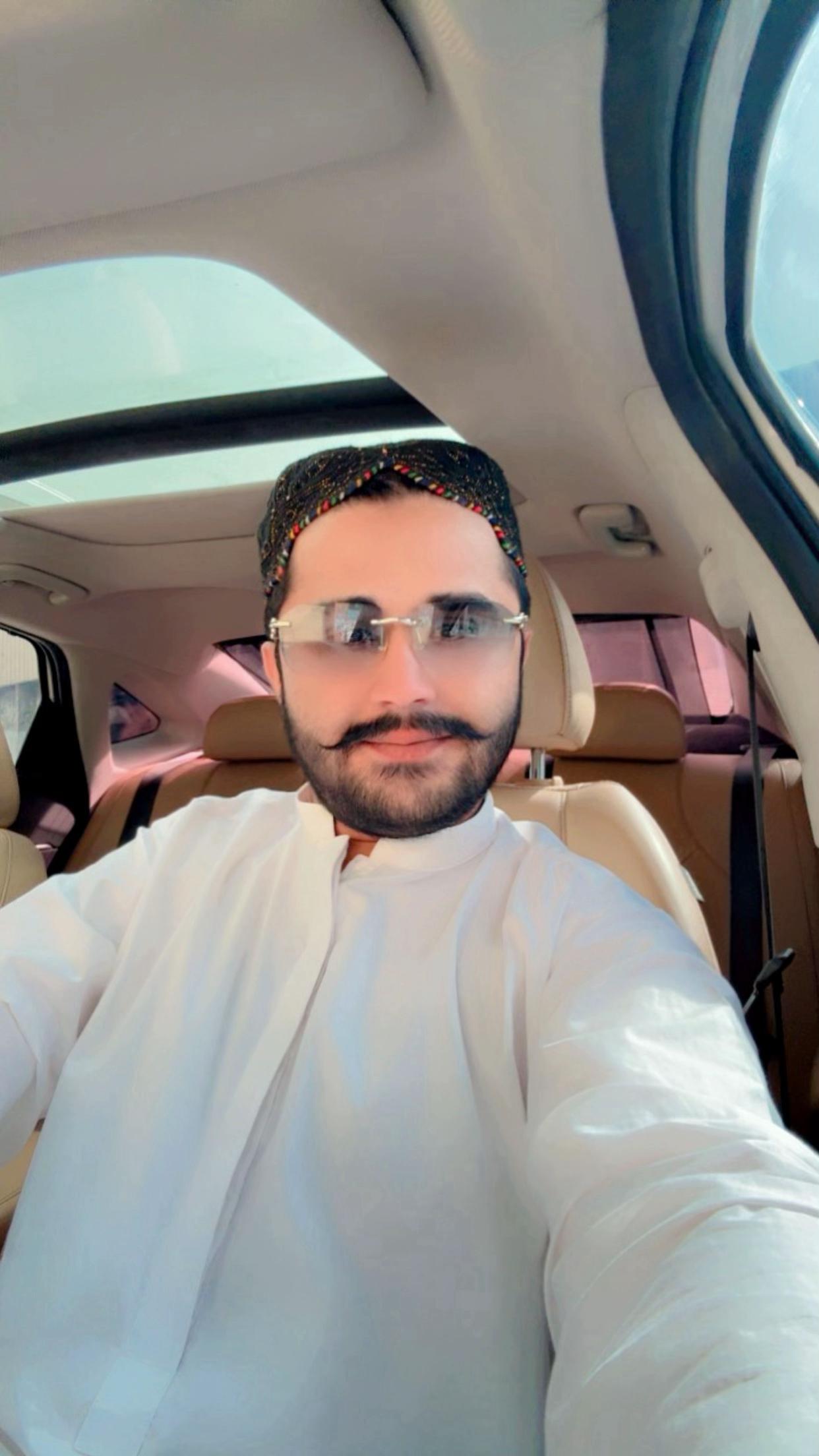 @ایمل گولہ 👑