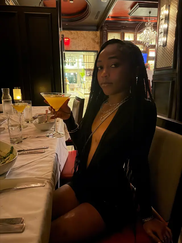 @kaoriadrianaa