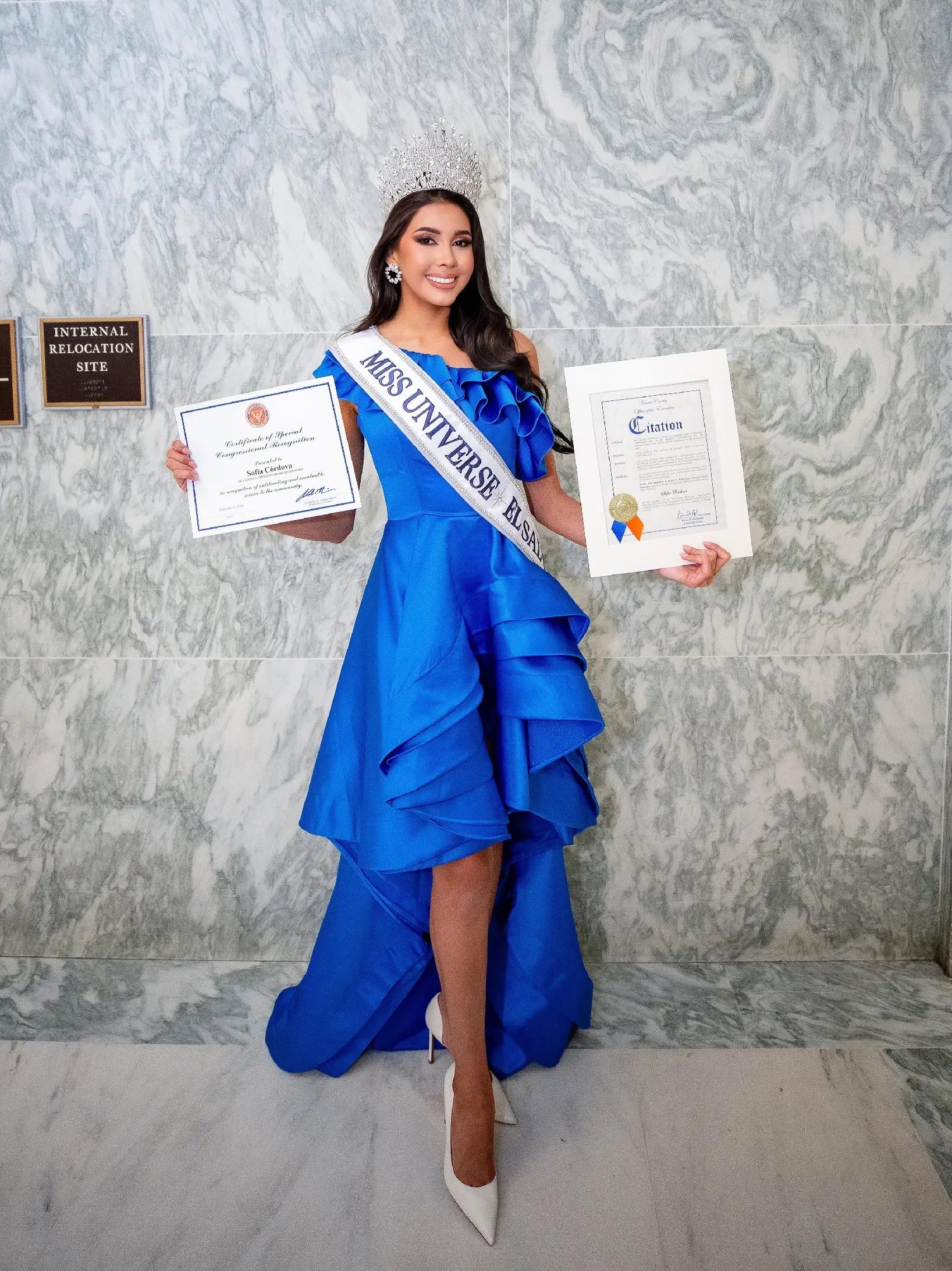 @Fans Miss universe El Salvador