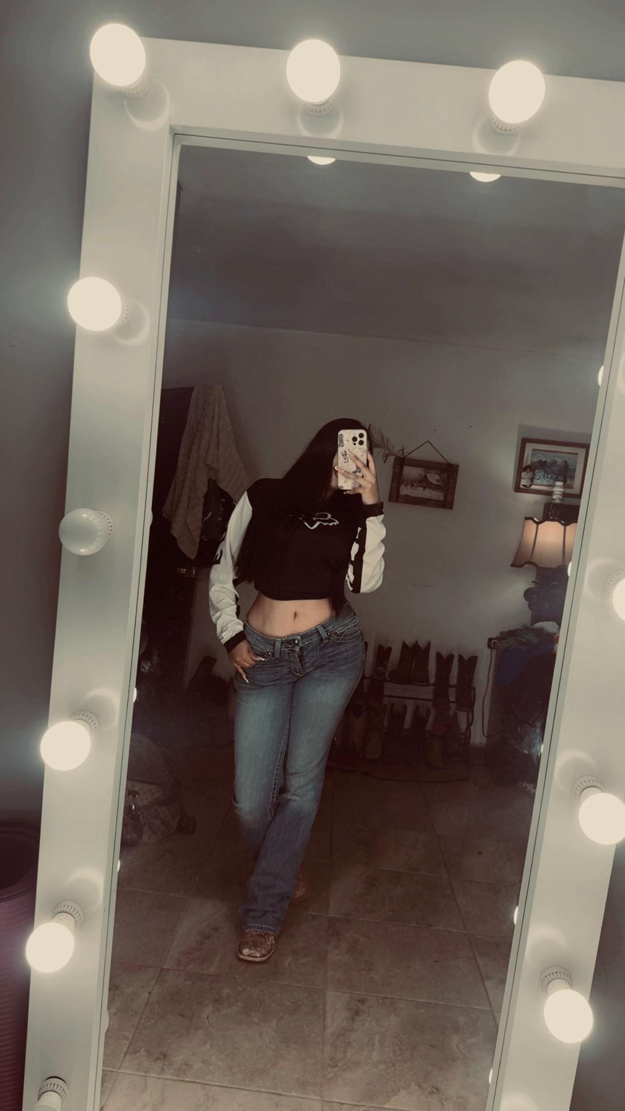 @𝒢𝑒𝑜𝓇𝑔𝒾𝓃𝒶 𝒯
