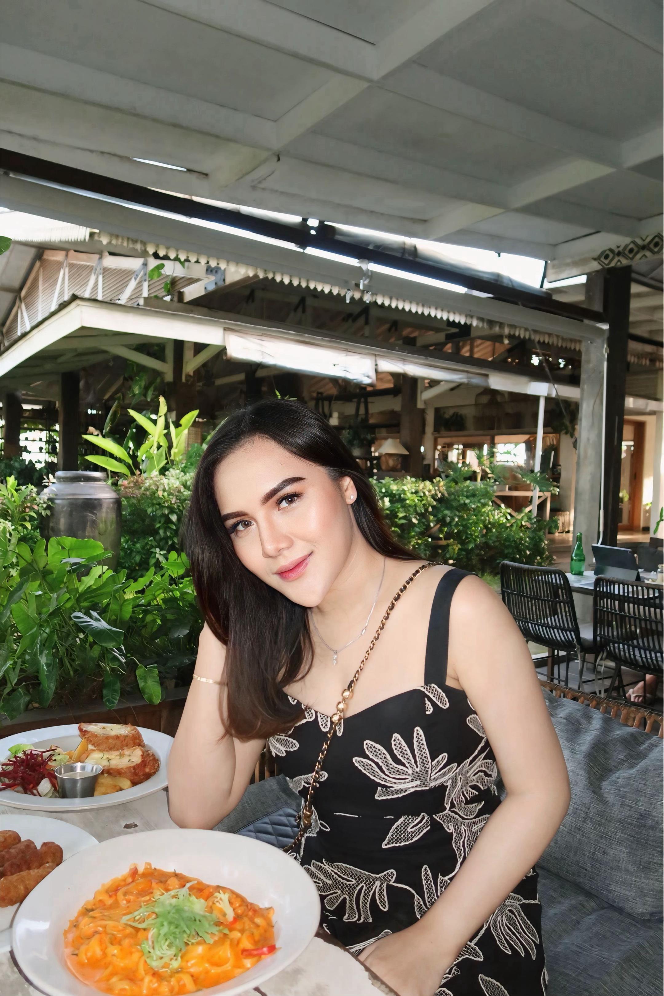@drg. salwa