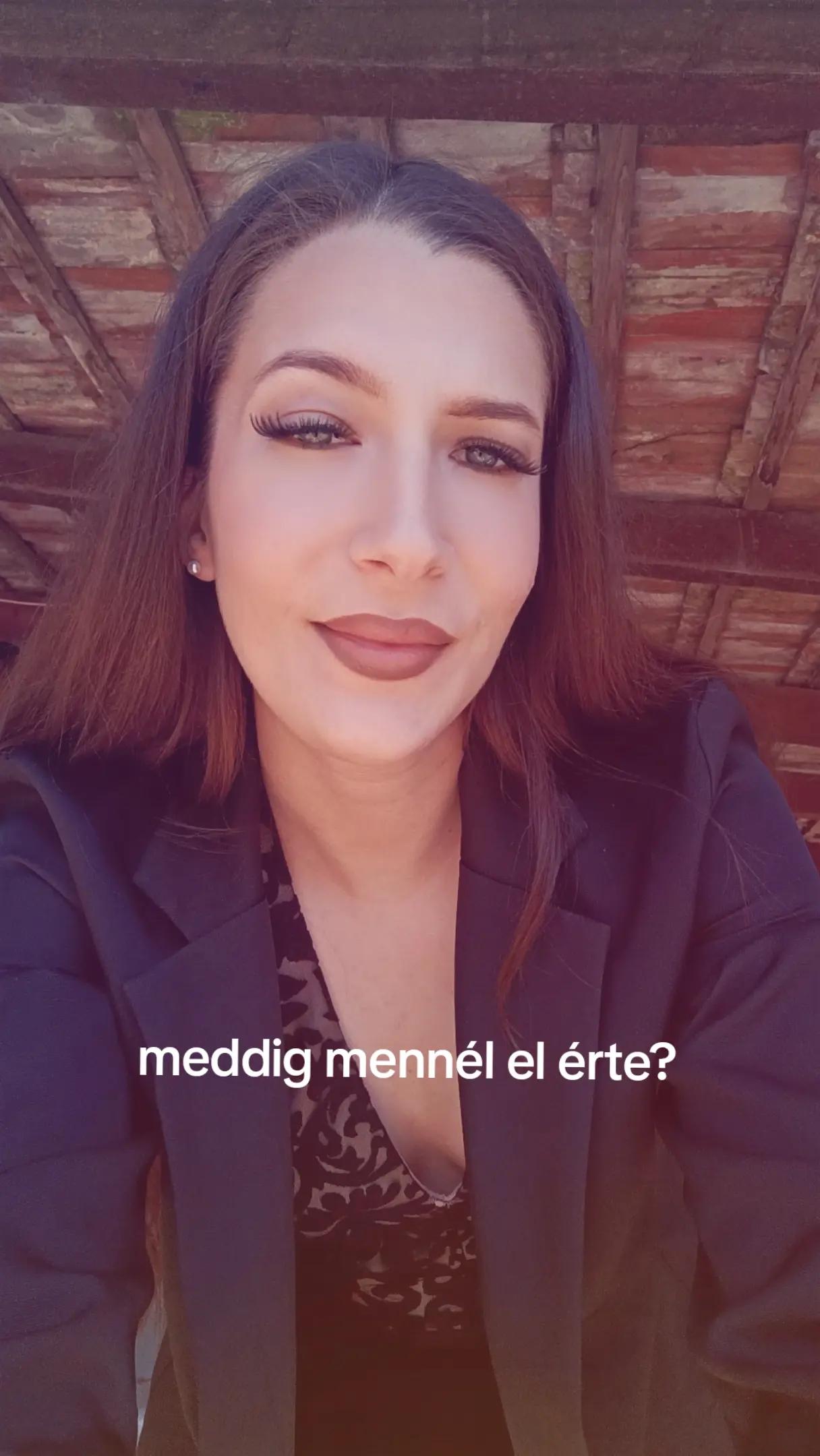 @M&oacute;nika Fruzsina P&eacute;k