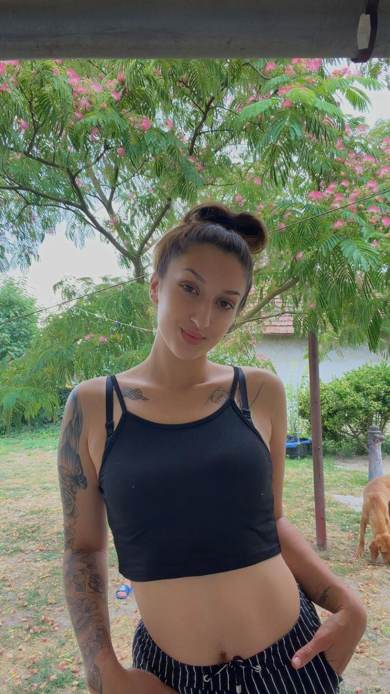 @Nessza