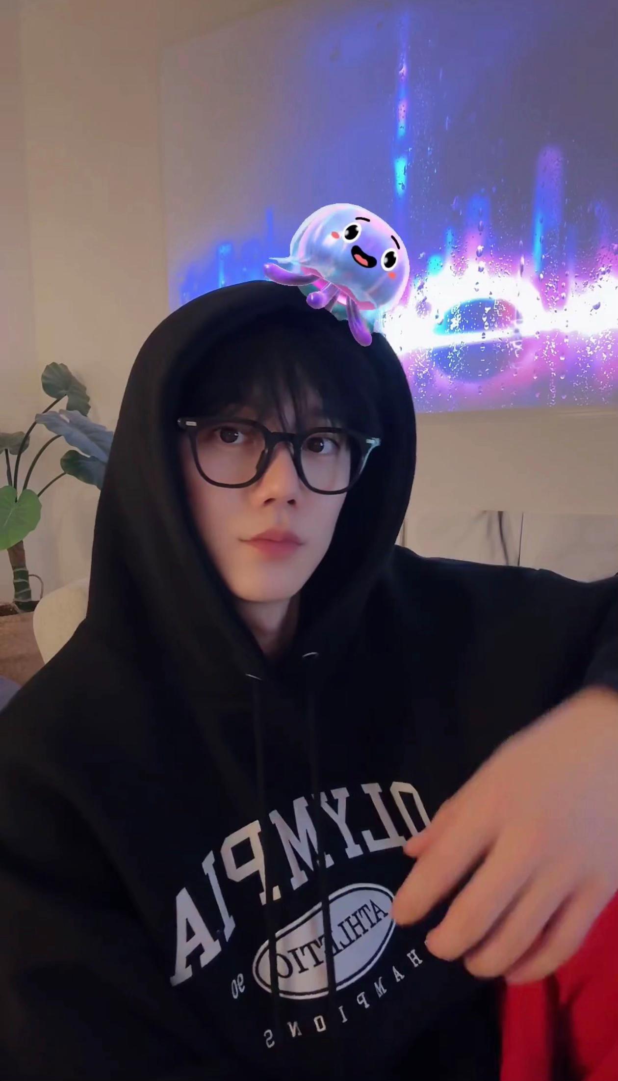 @🫧 HYUN 🫧