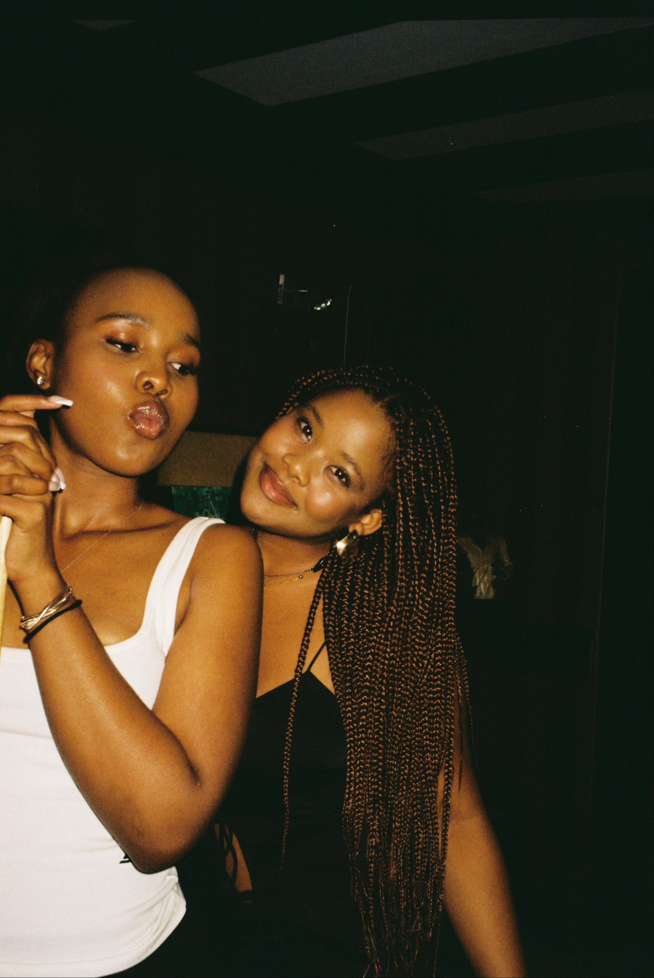 @GROOTMAN MEEZUS
