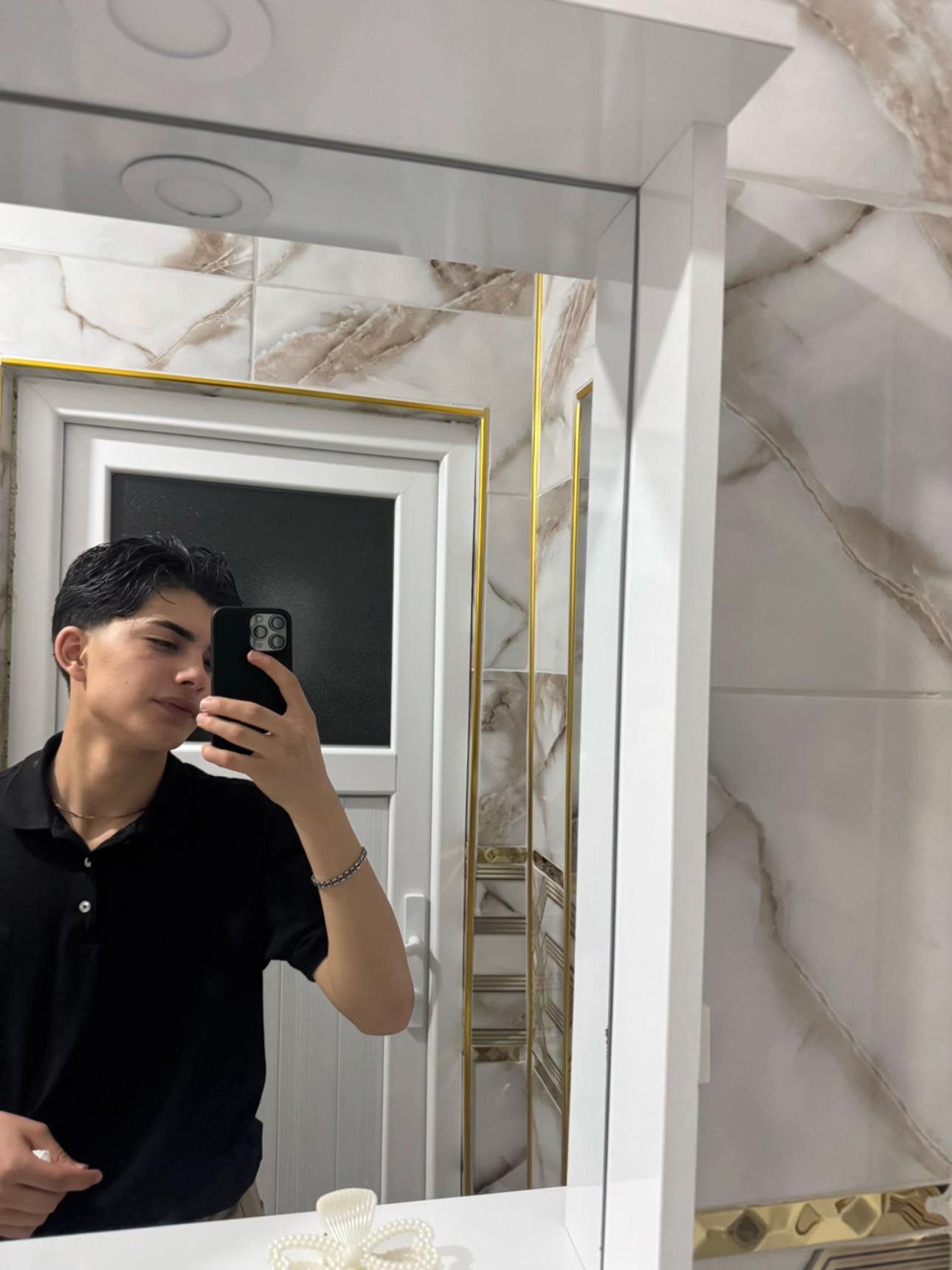 @𝐵. 𝒦🕊️