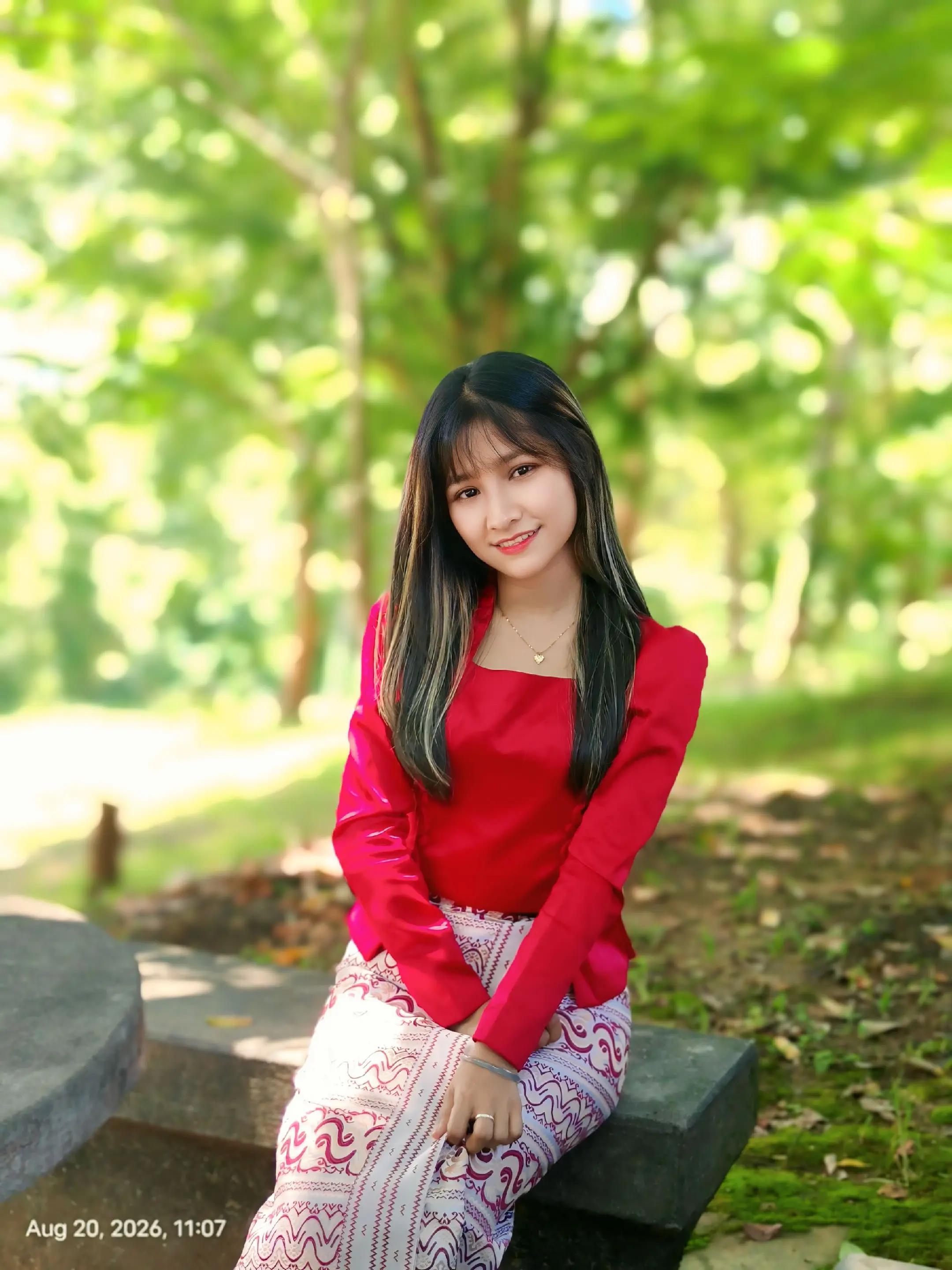 @Phyu 💭🏳️🌈