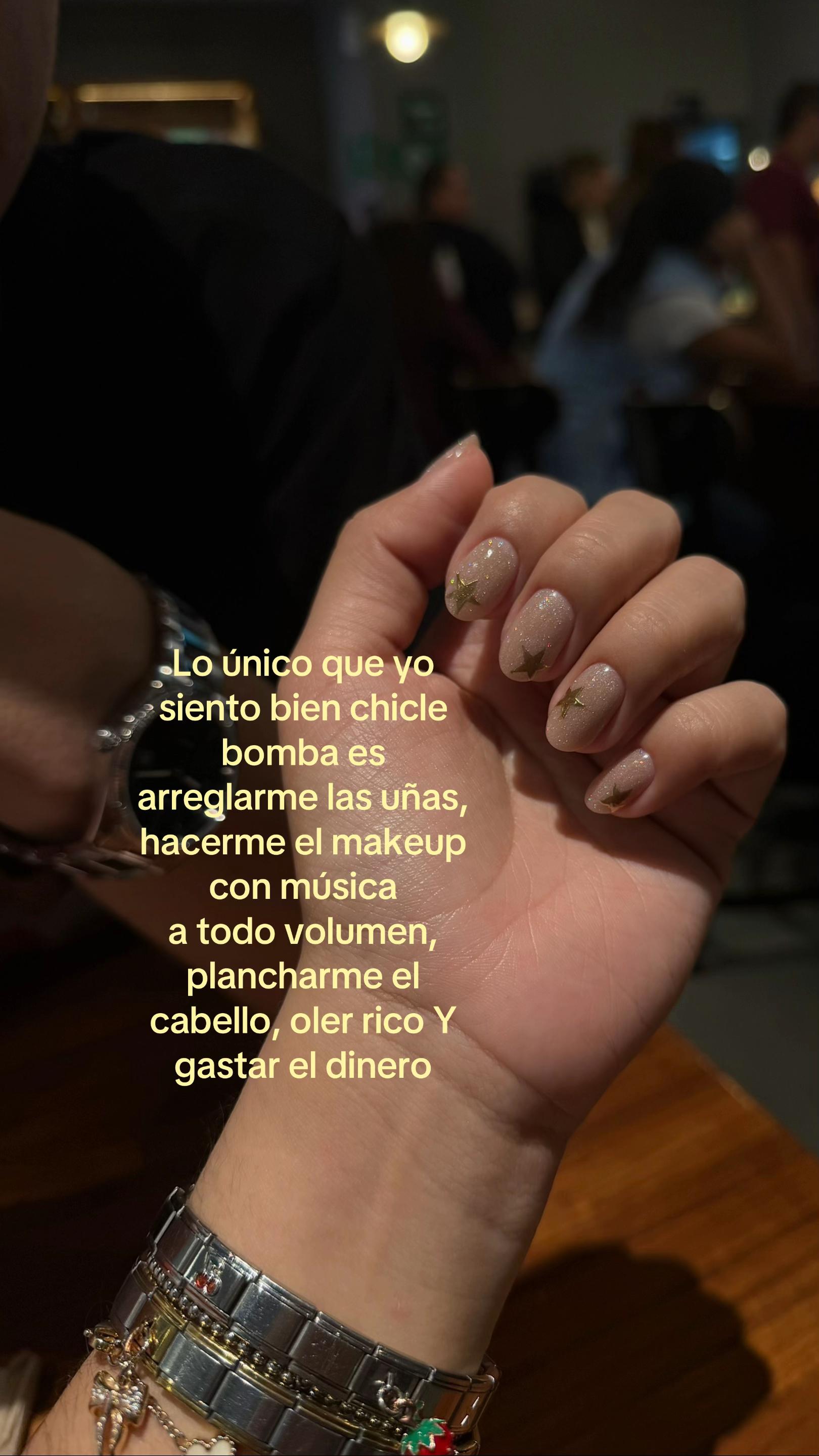 @ᴀʟᴇxᴀ ◡̈