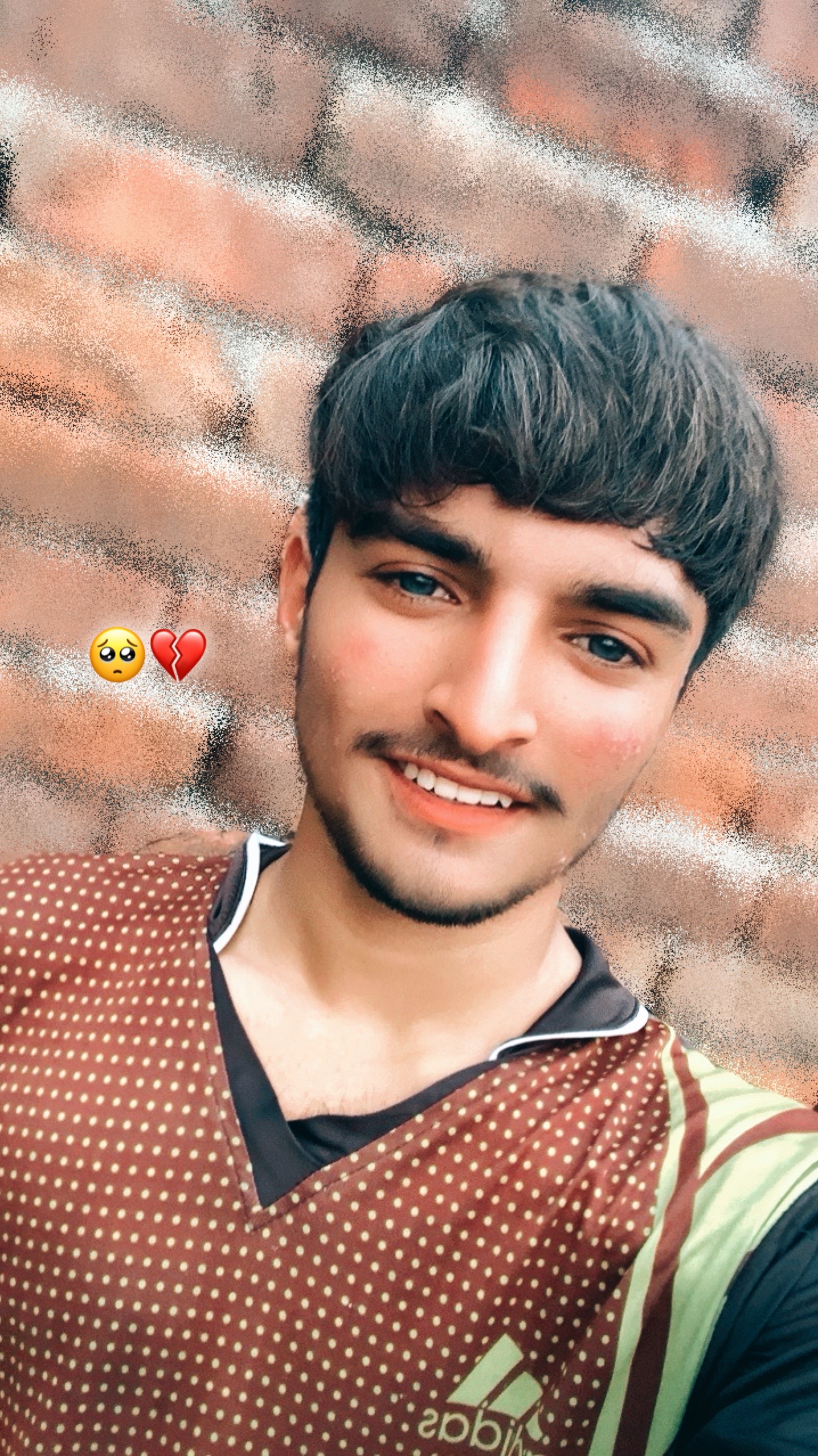 @ملک بادشاہ🔥