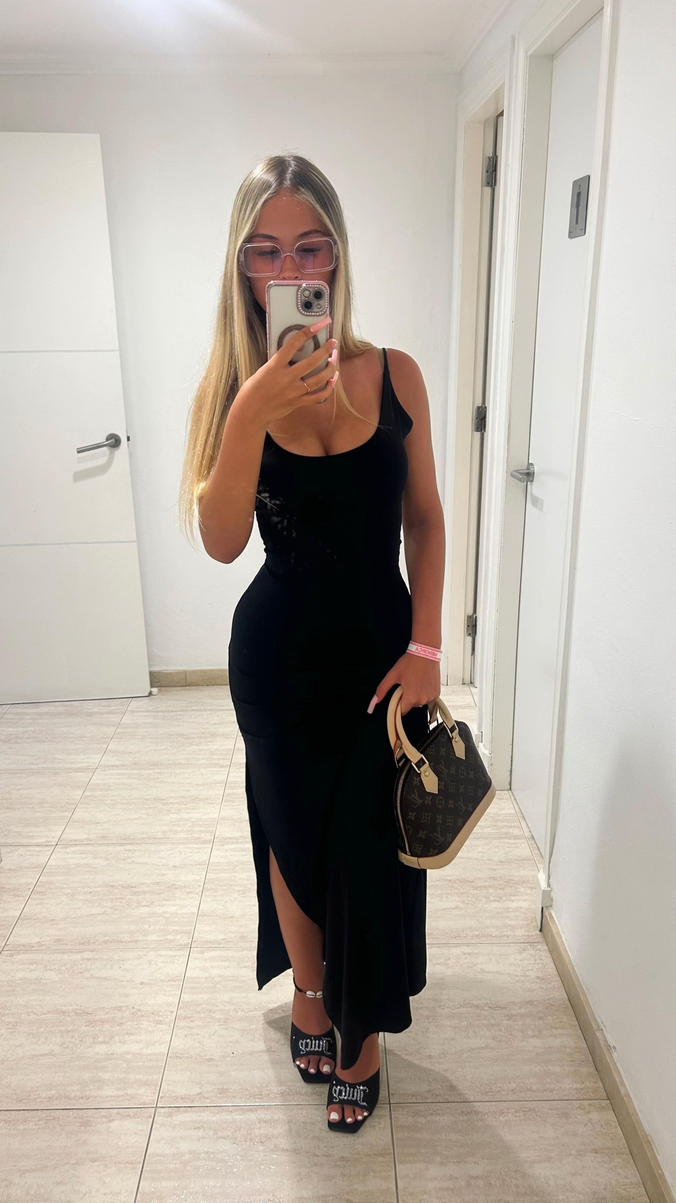 @rebeccamoret