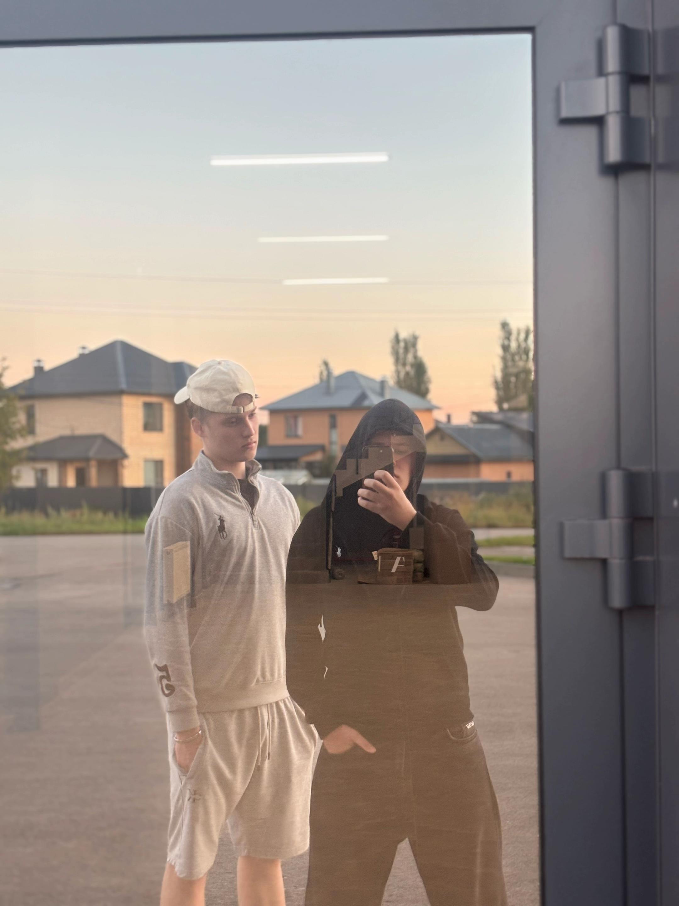 @Лысый
