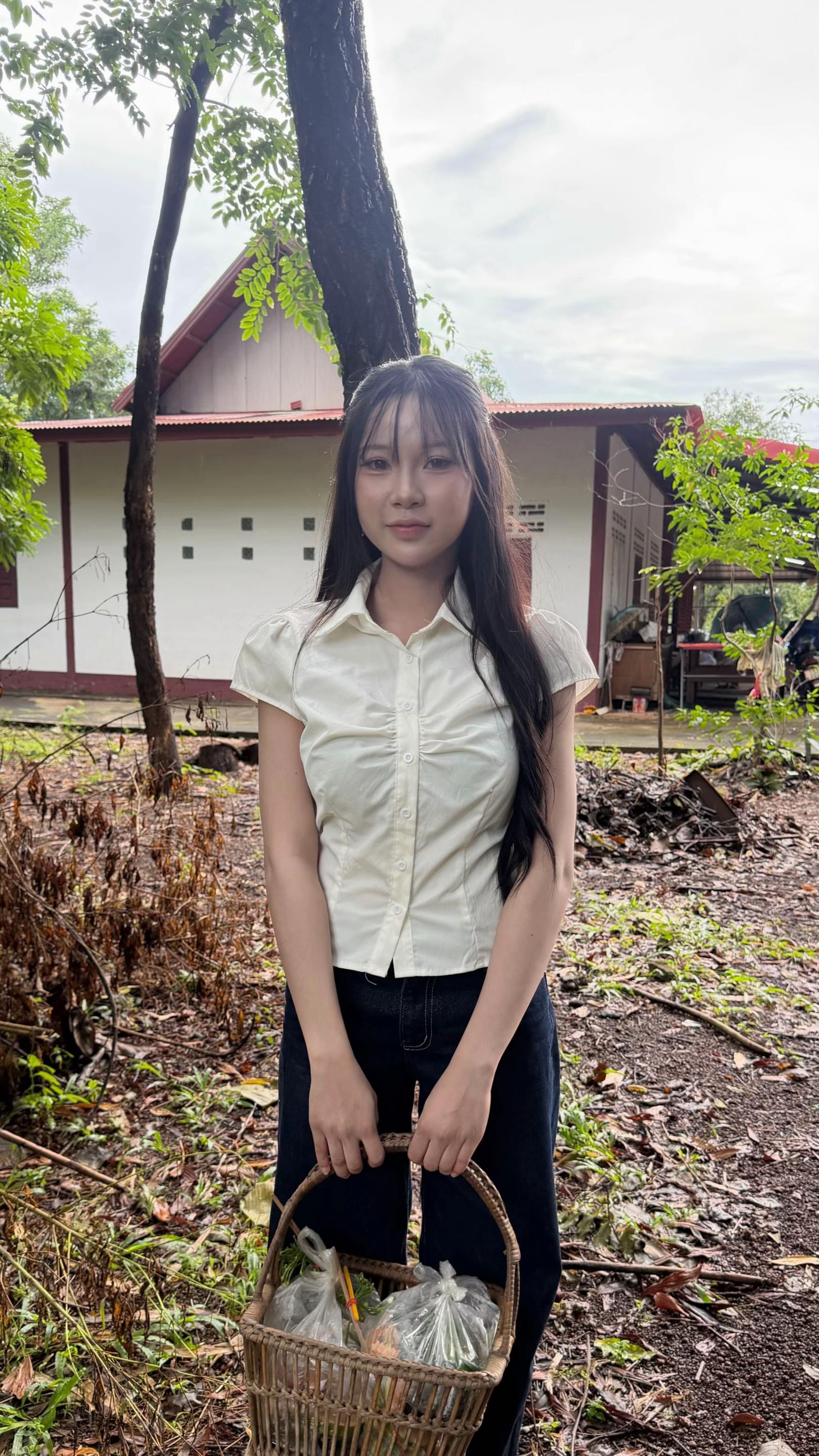 @แอ้ม