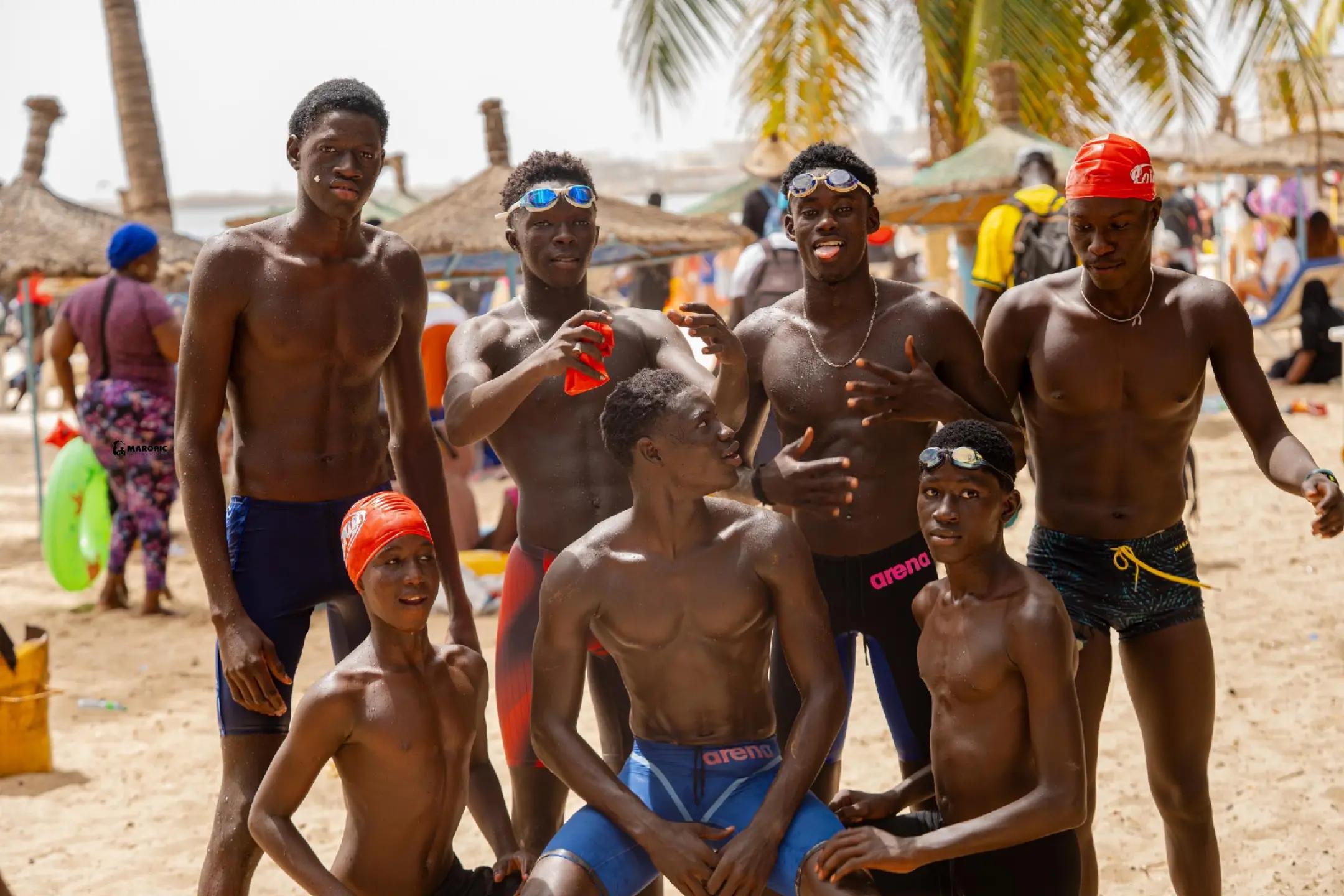 @fallou  🏊🏿&zwj;♂️🇸🇳💛💙✪☪