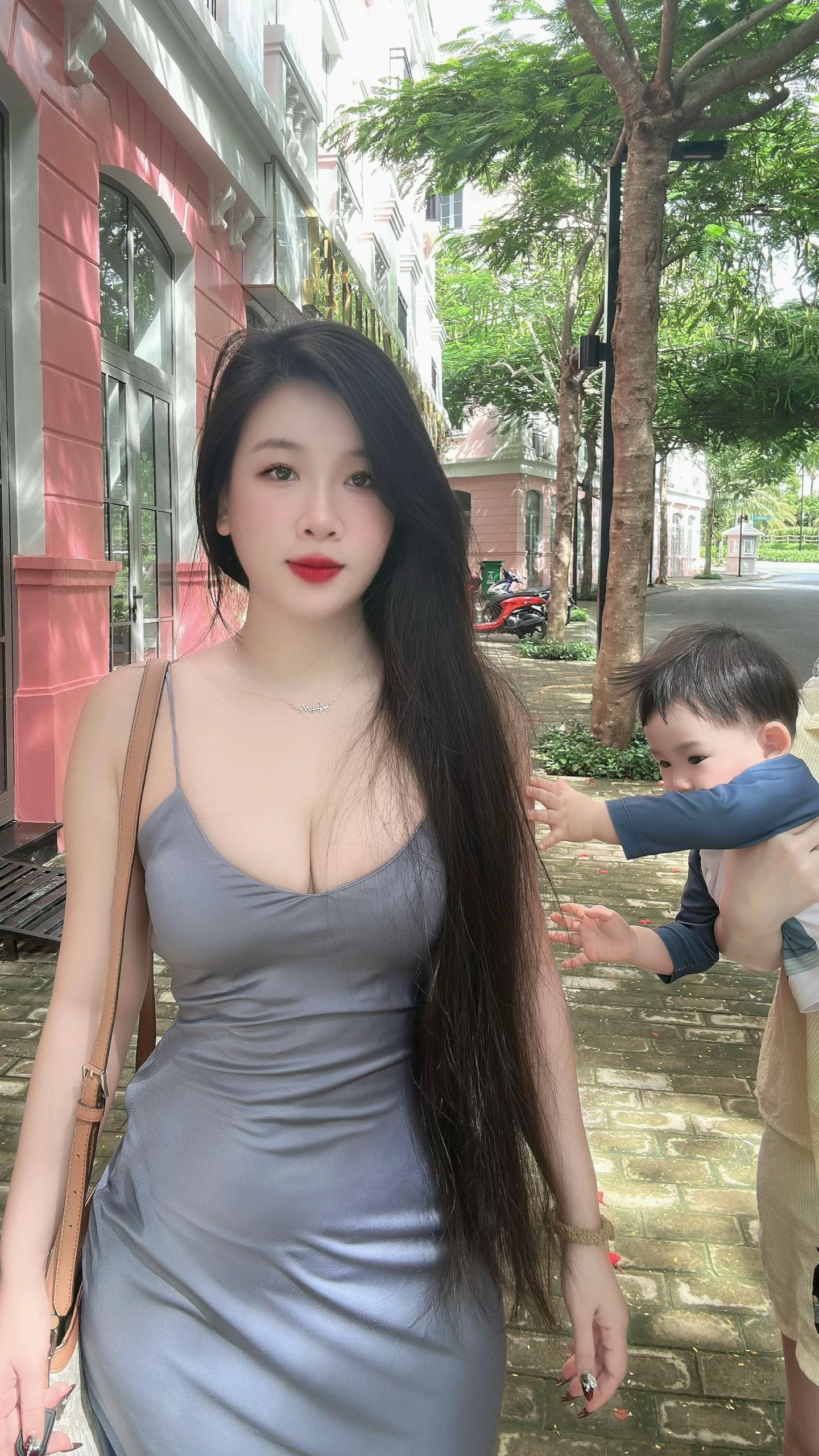@Mỹ&Aacute;nh t&oacute;c d&agrave;i điệu lắm &aacute;🇻🇳