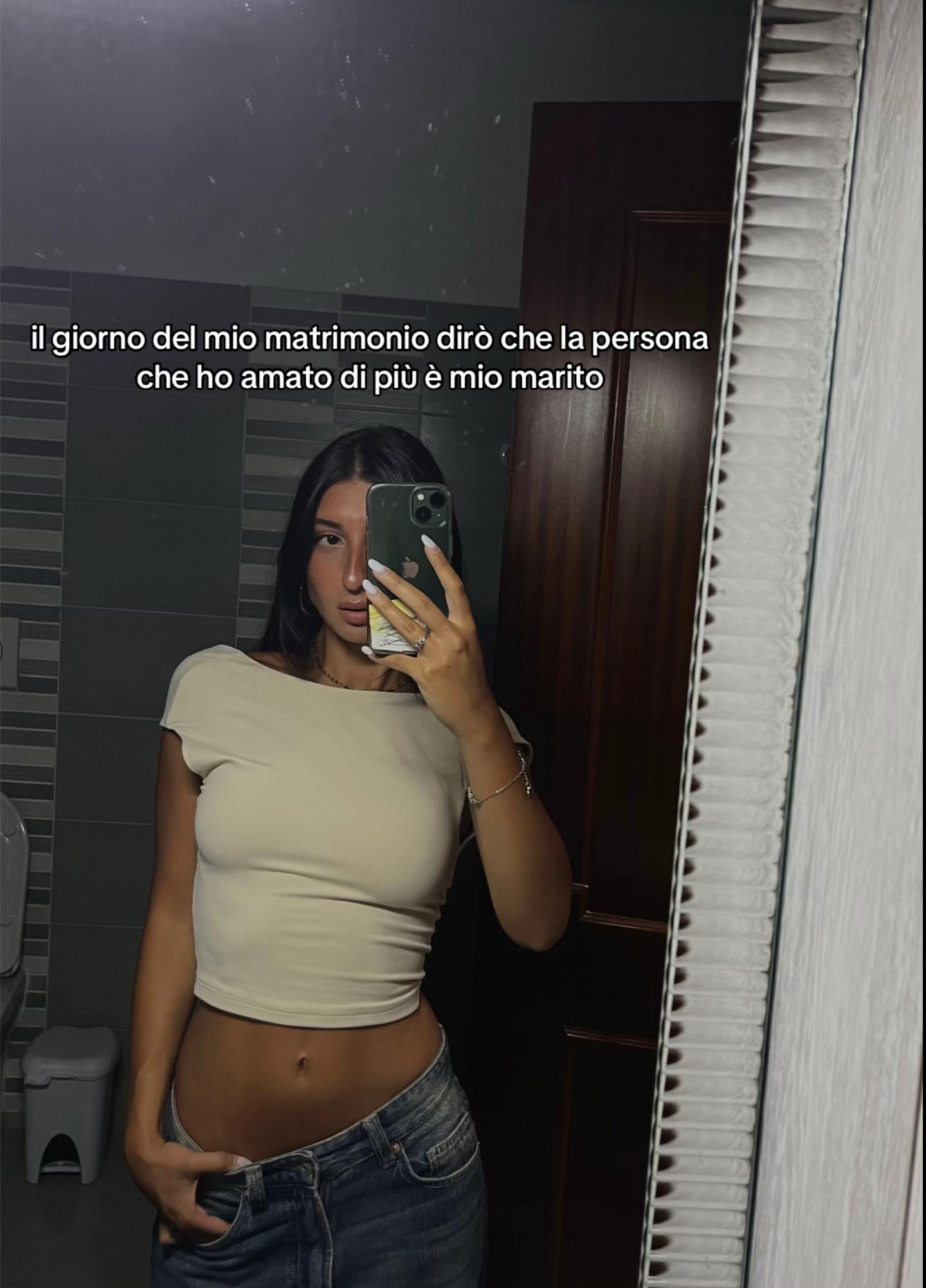 @nicolemiele