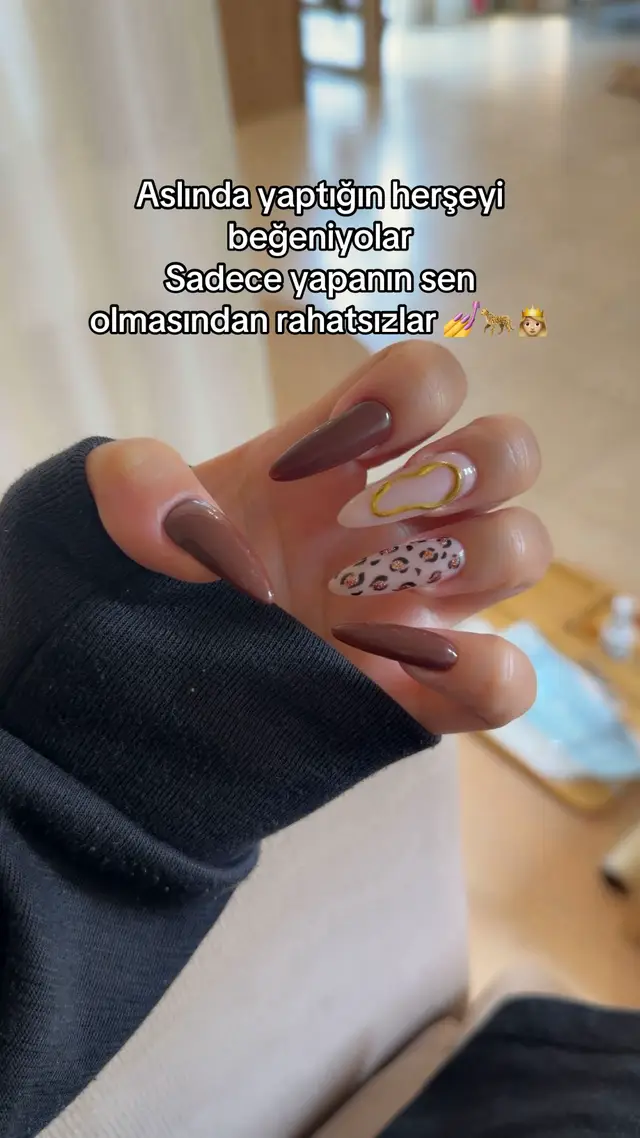 @🧿