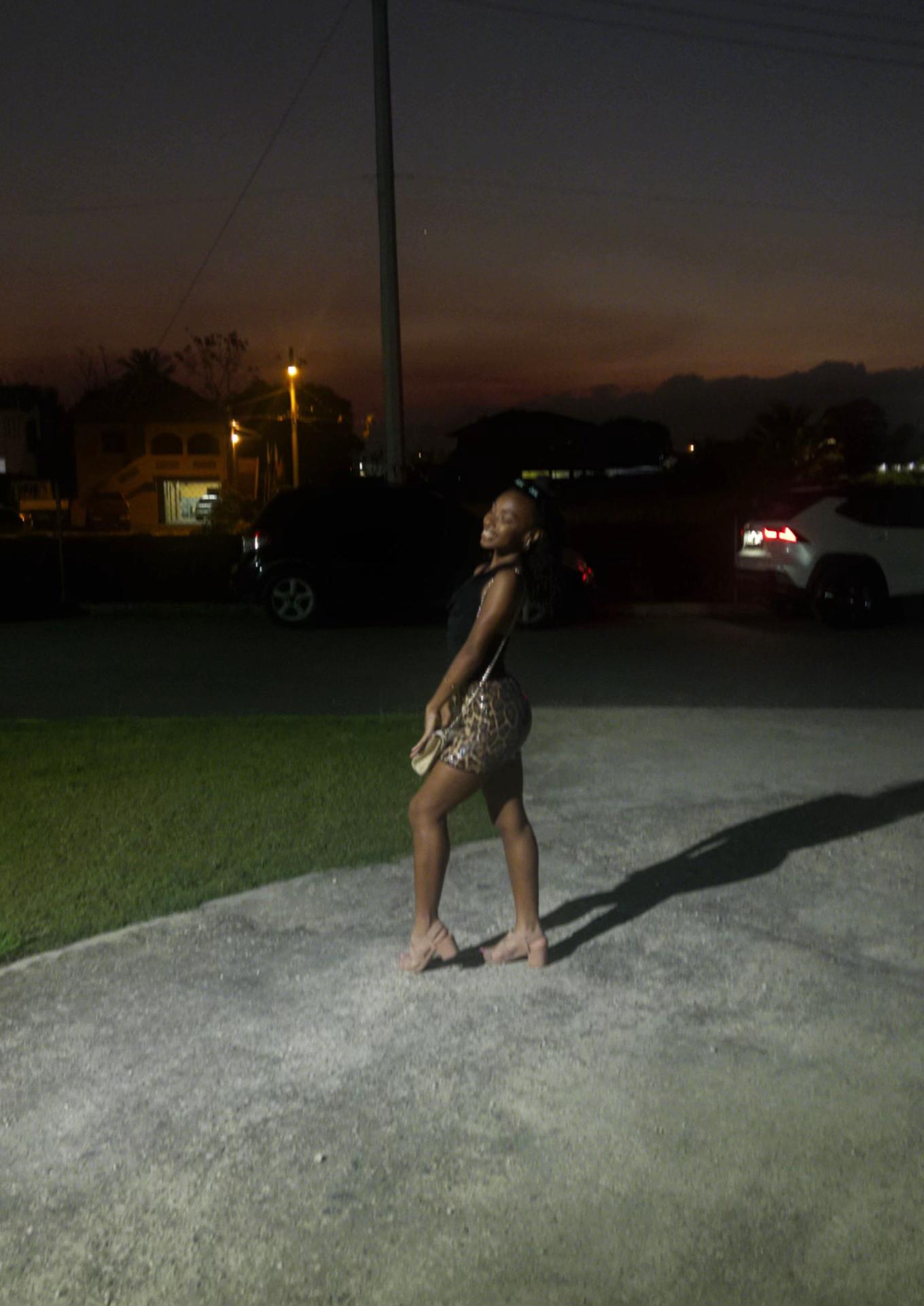 @justteja&eacute;