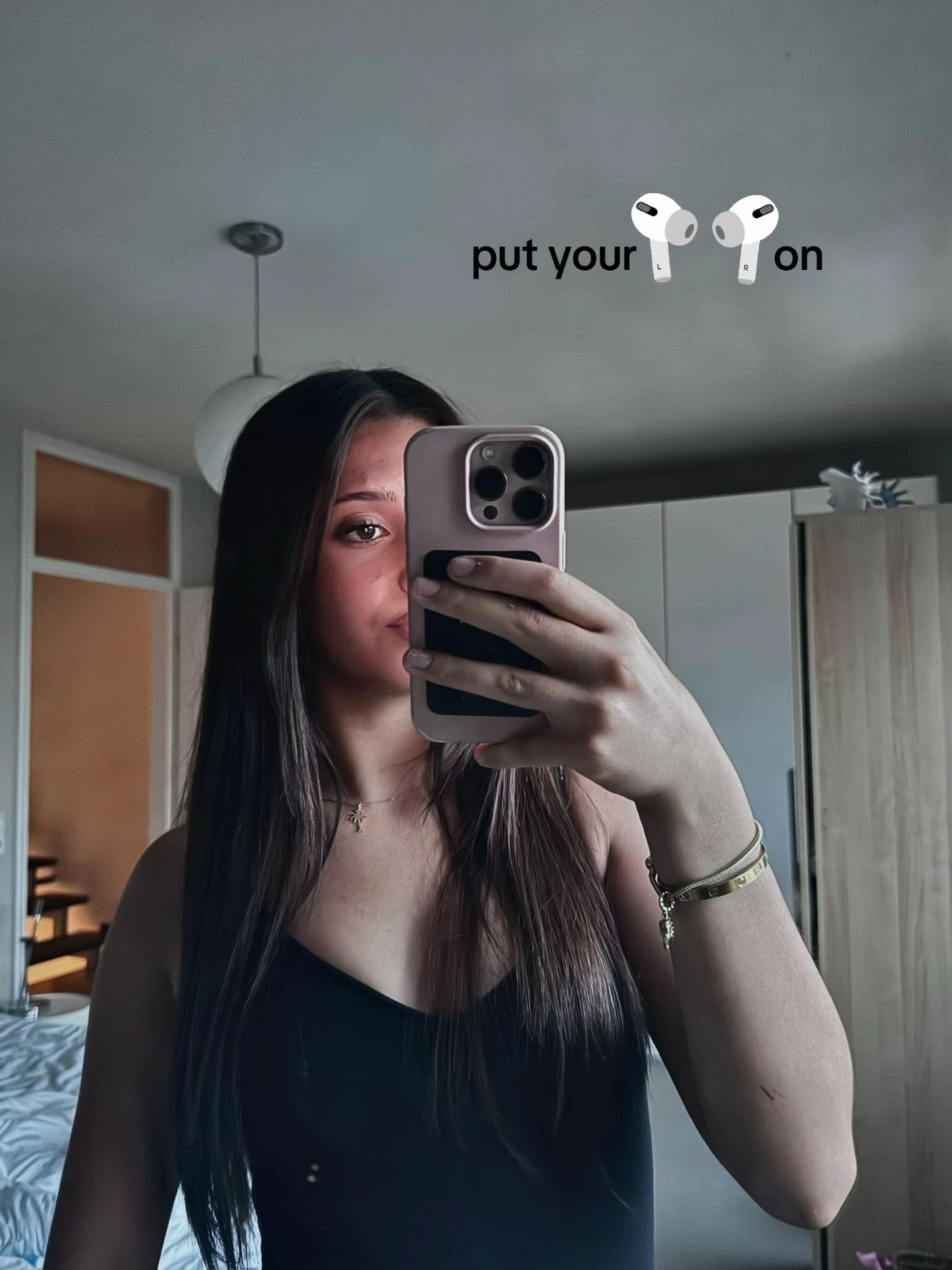 @sarah🪬