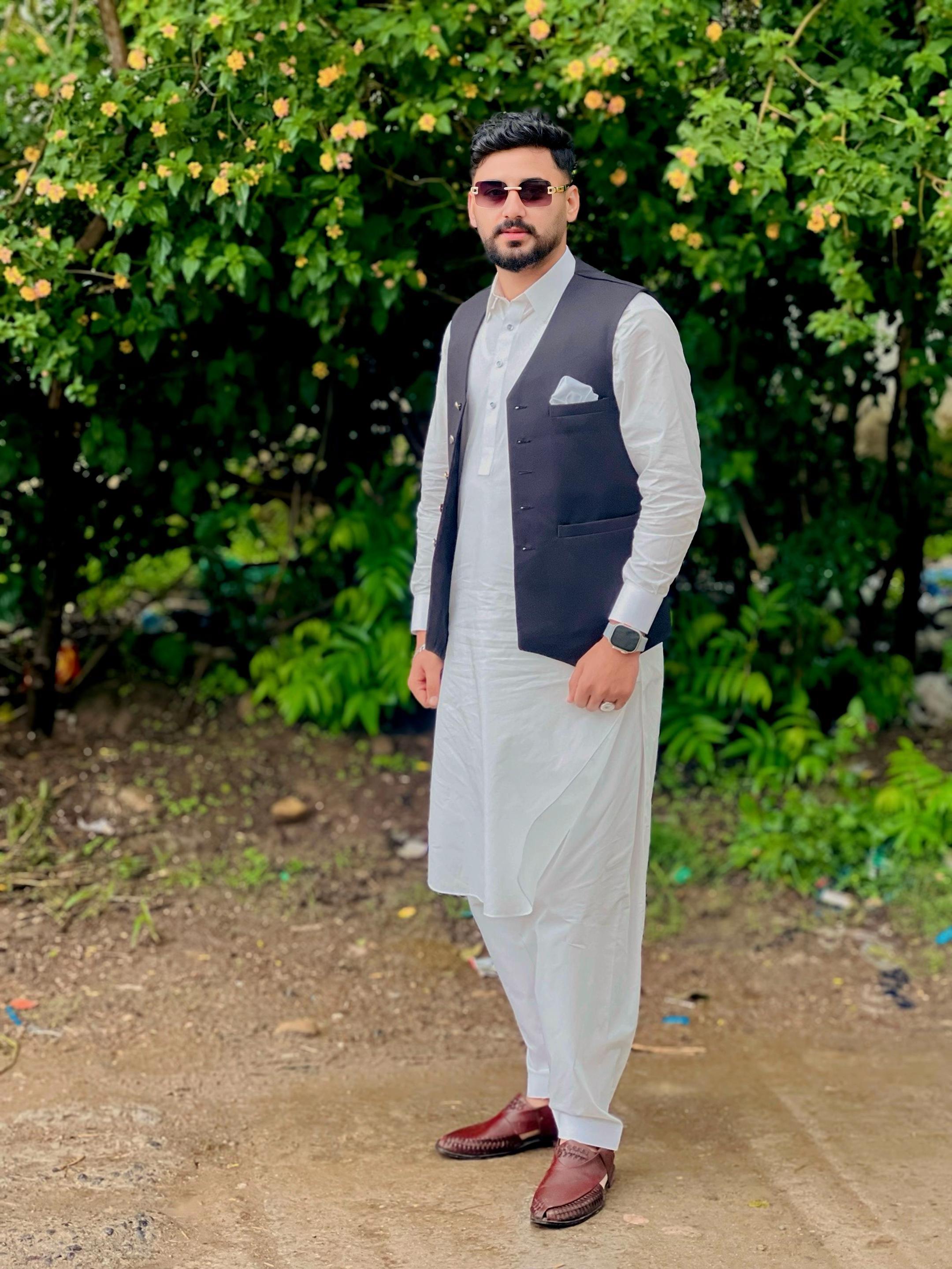 @R_A-ج-A_🇵🇰