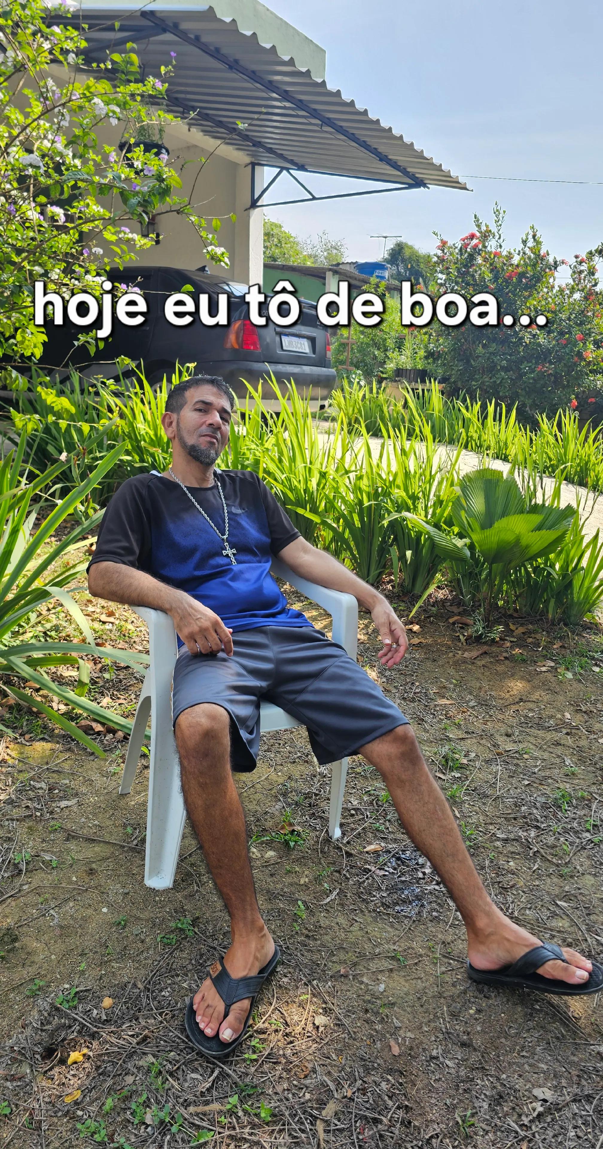 @Miserável_Farelo