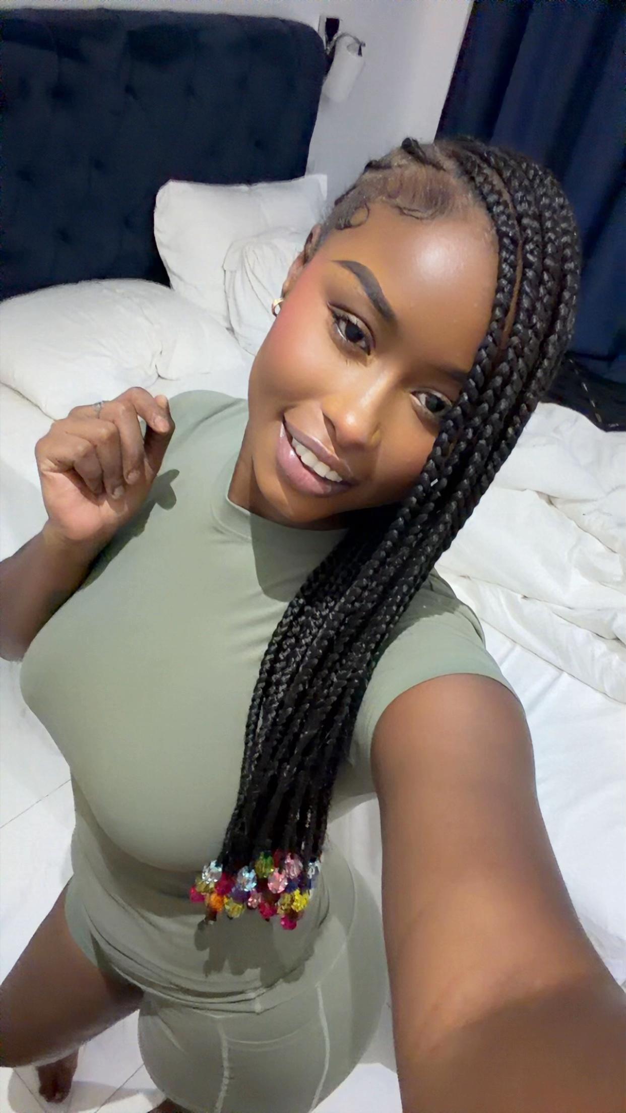 @ndella🇸🇳🌼