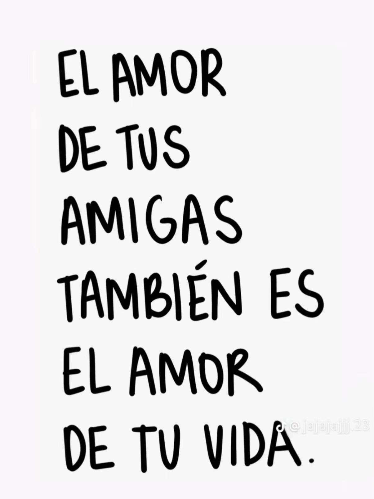 @lucia_ranall