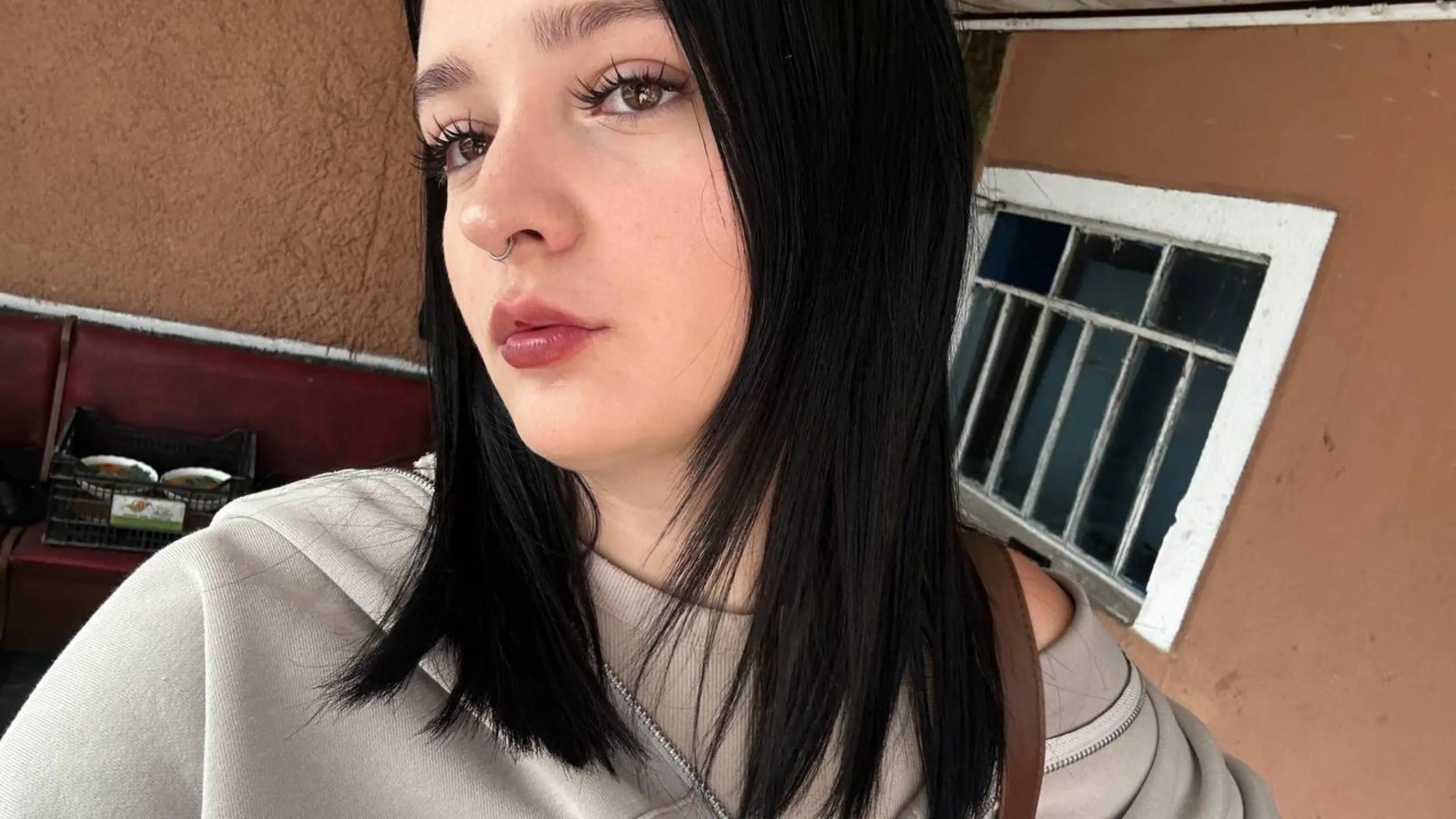 @user48955070192