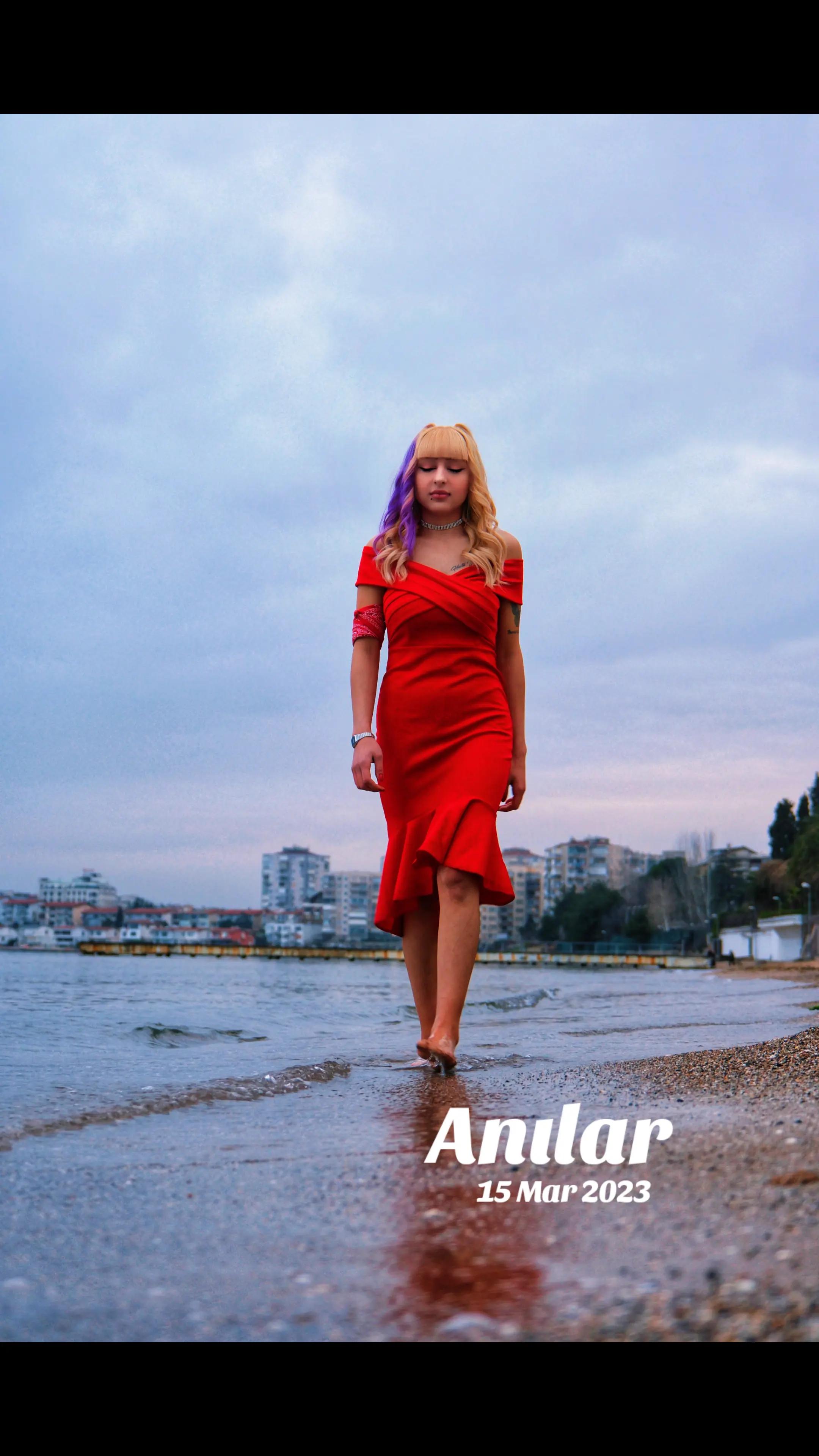 @Gözde Gülen