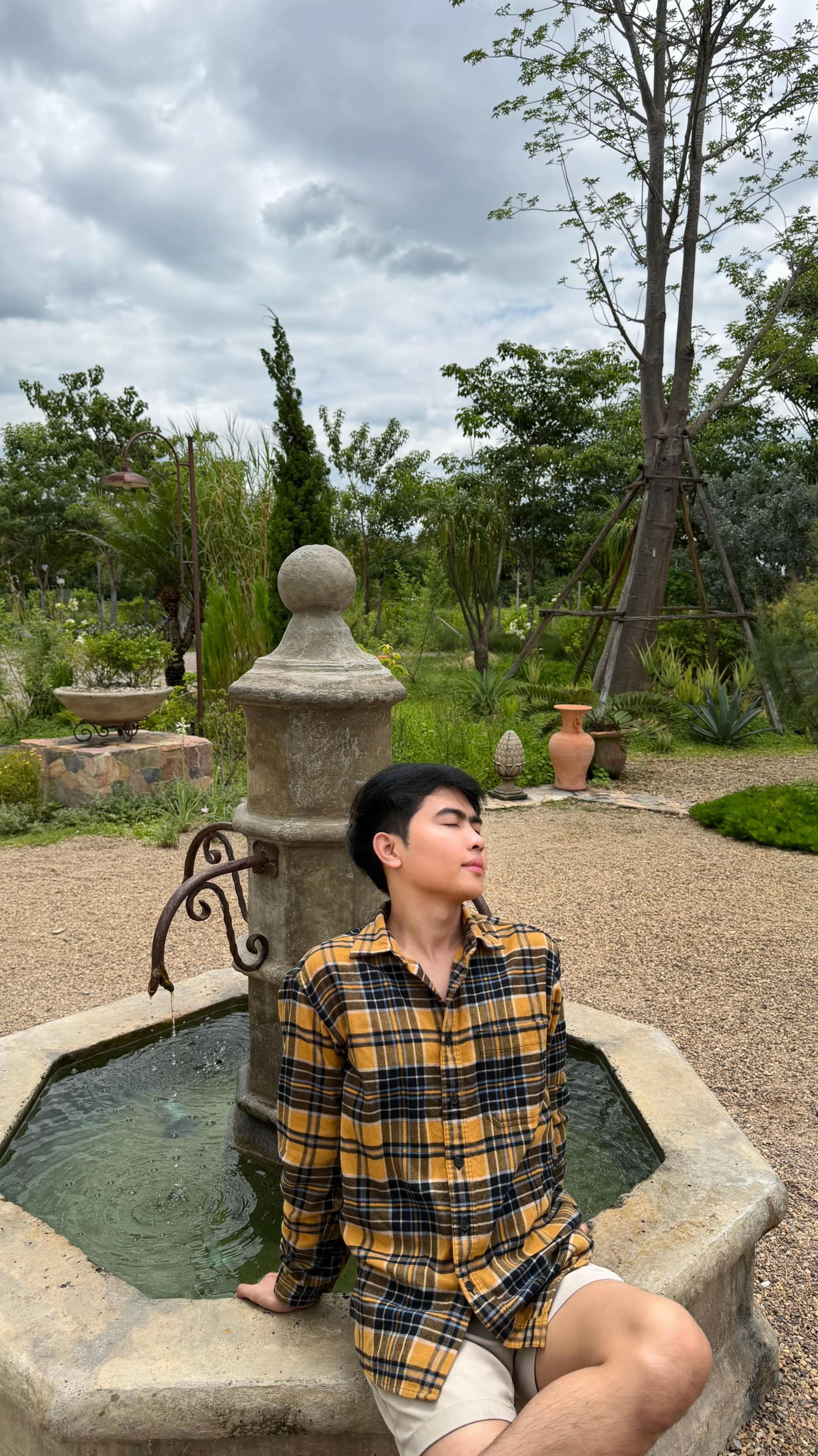 @Phumin Phukan