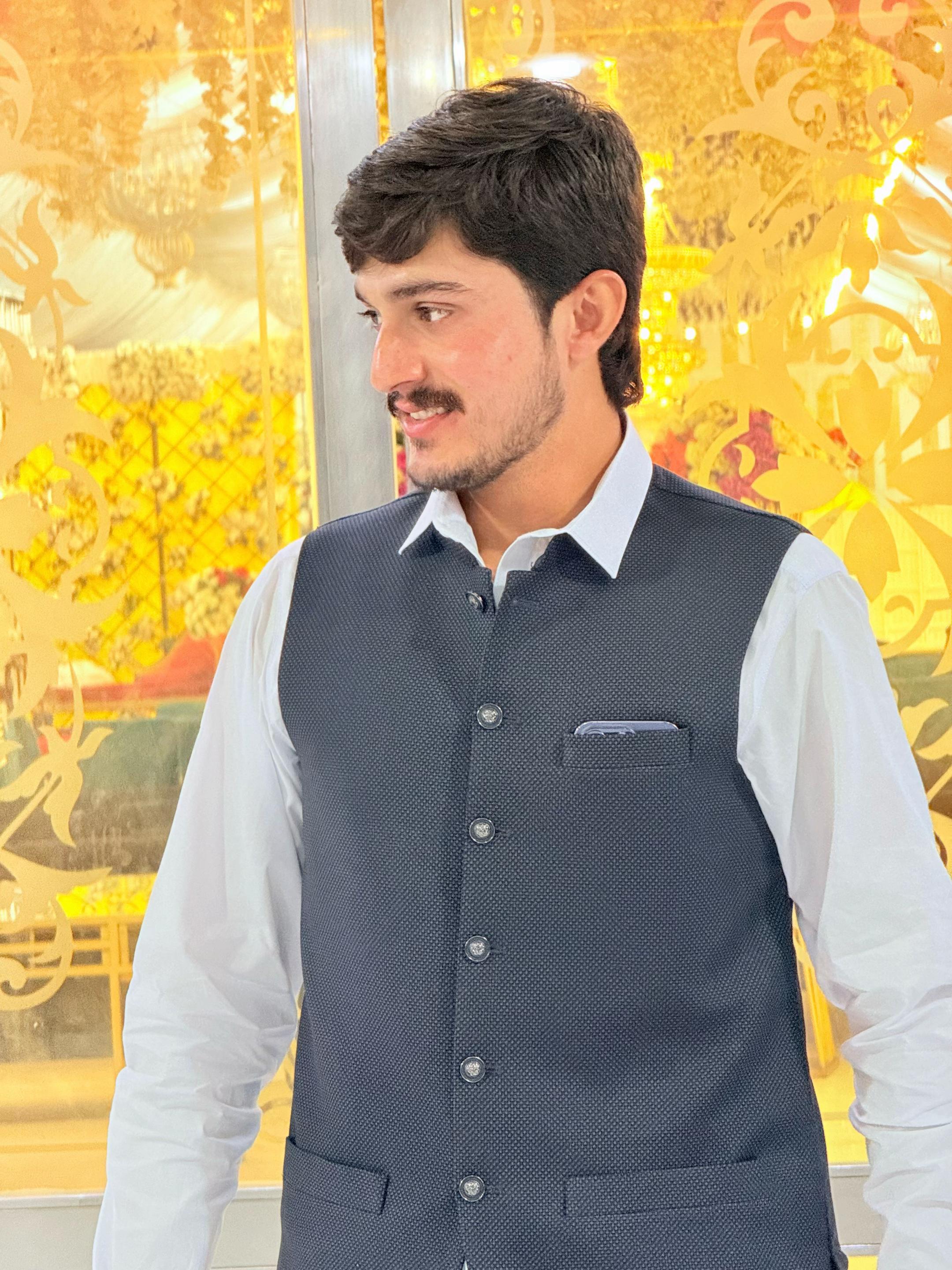 @توقير راجپوت۔ 💸