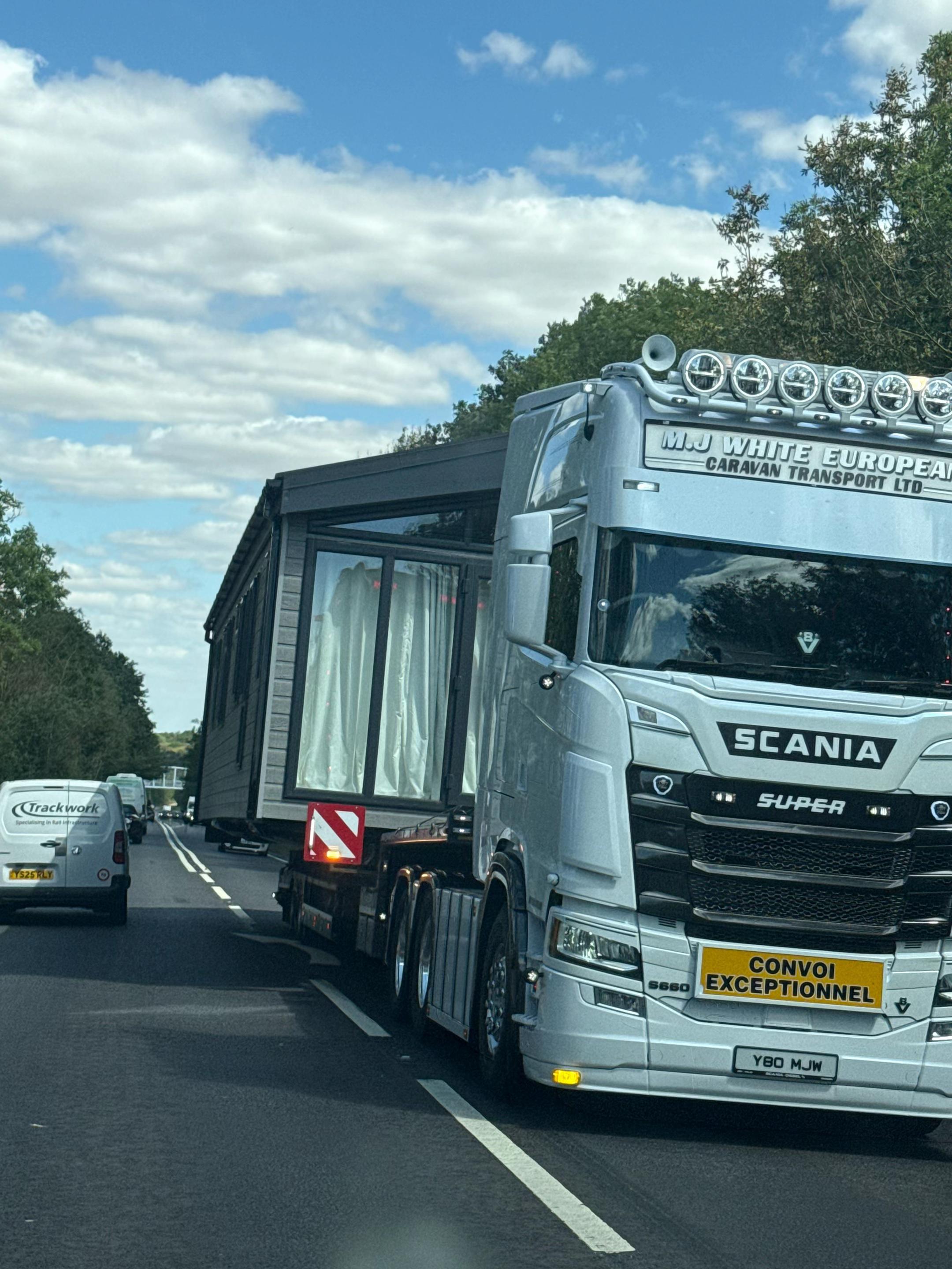 @TruckSpottingDad