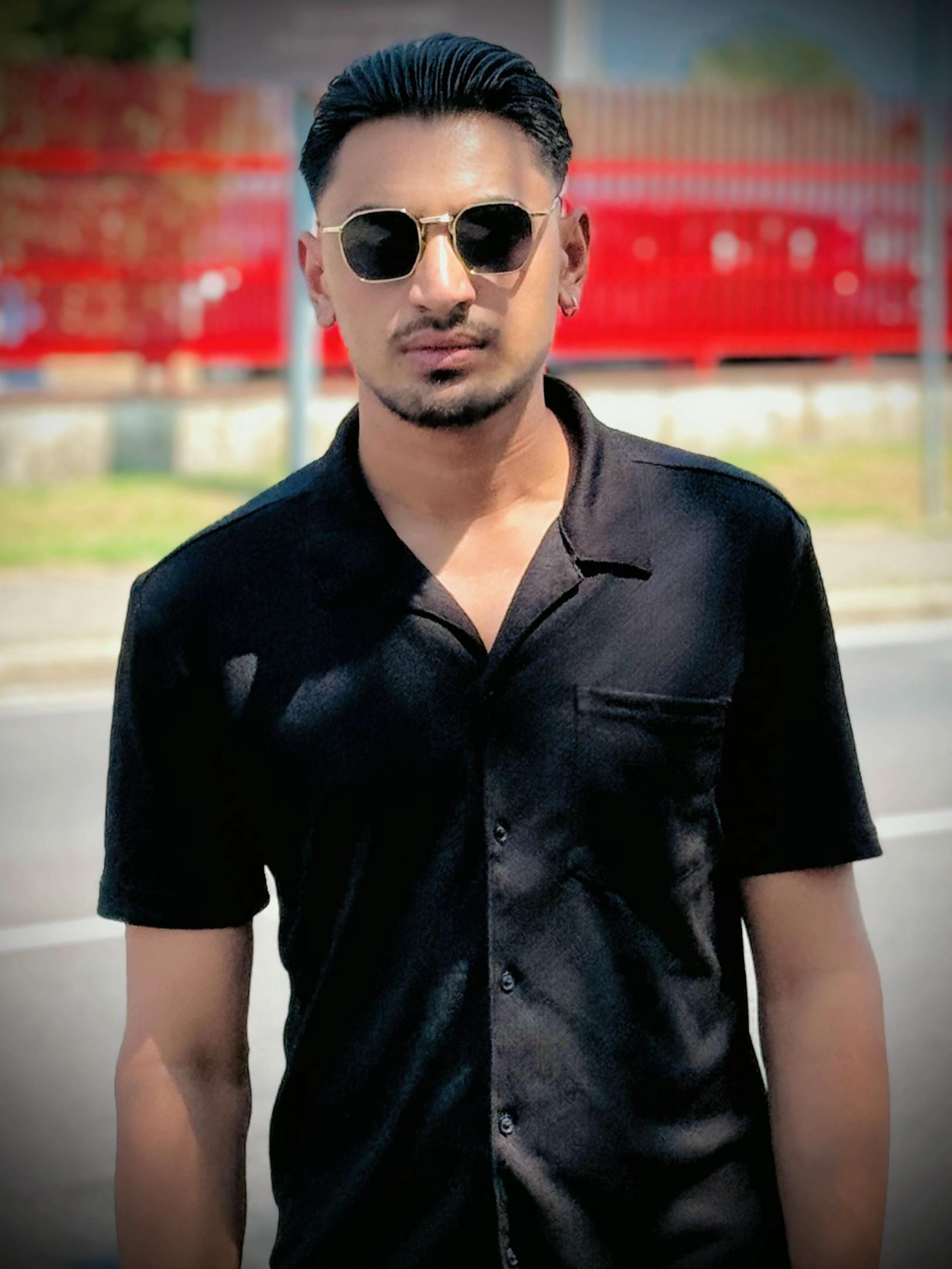 @👑Chaudary علی✨️🏴