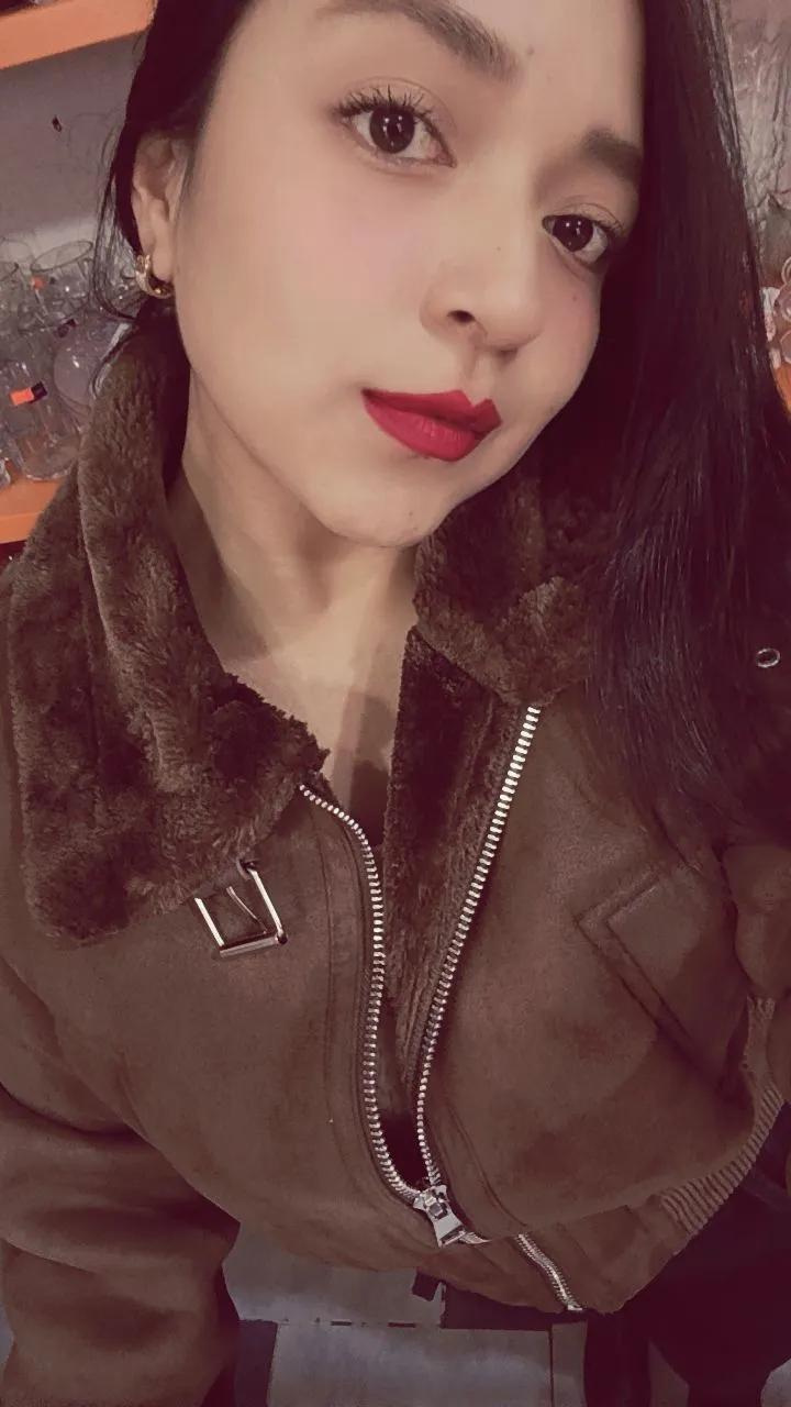 @𝐸𝑠𝑡𝑒𝑓𝑦