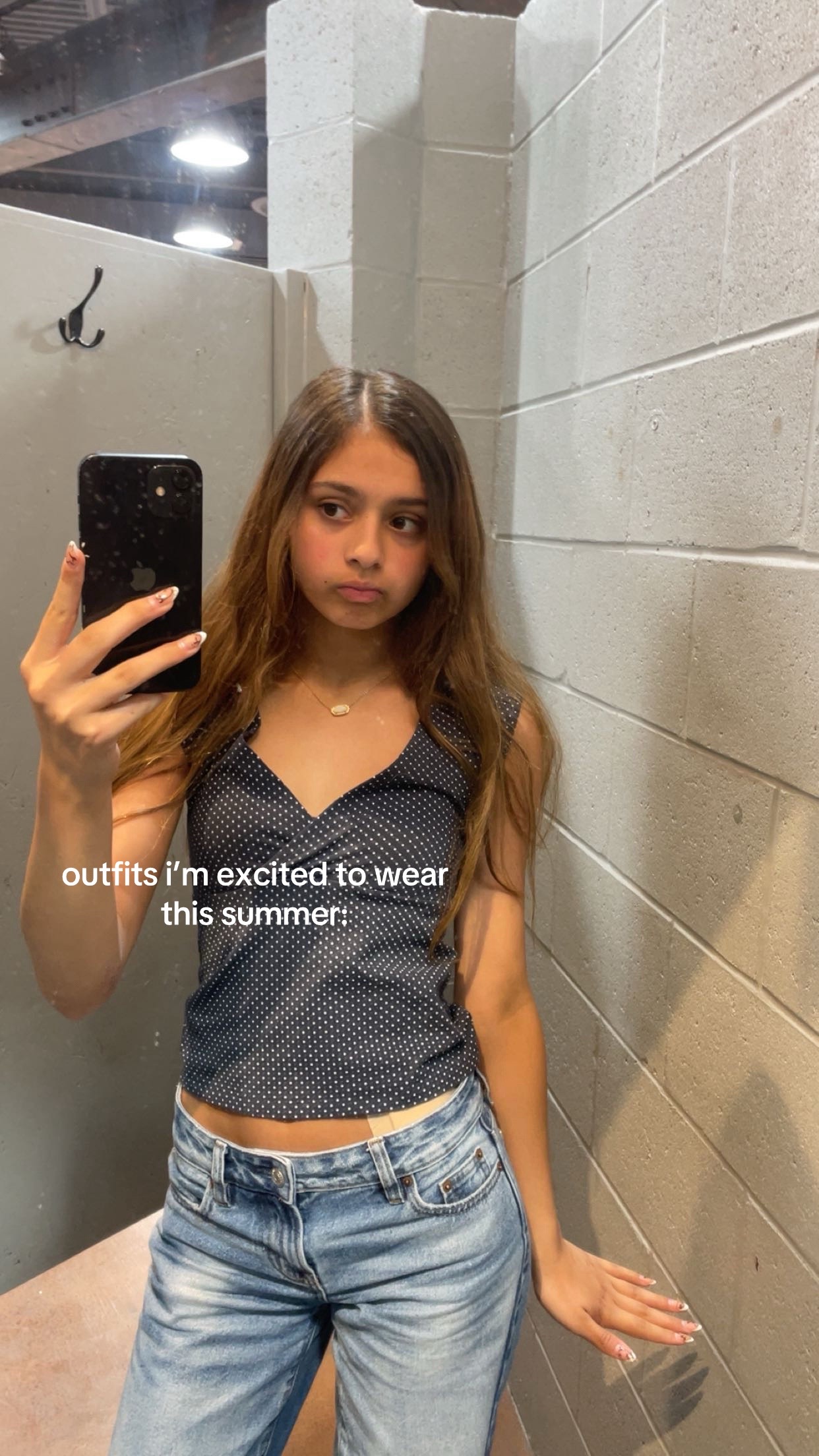 @ayvuh