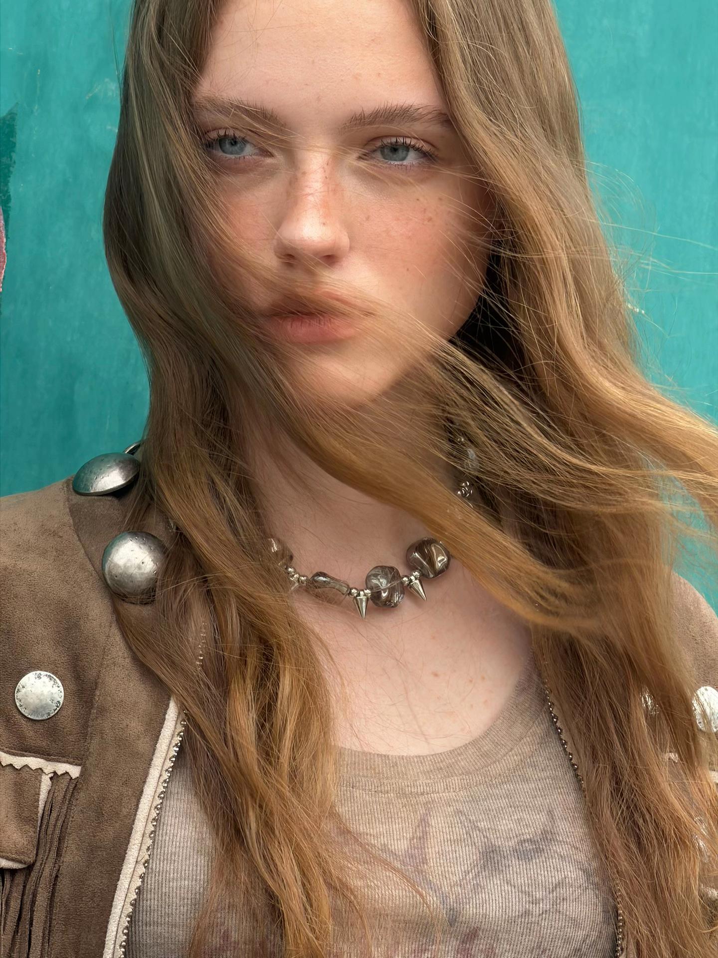 @ℳ𝒶𝓇𝒾𝒶_ℬ𝓊𝓏𝓏