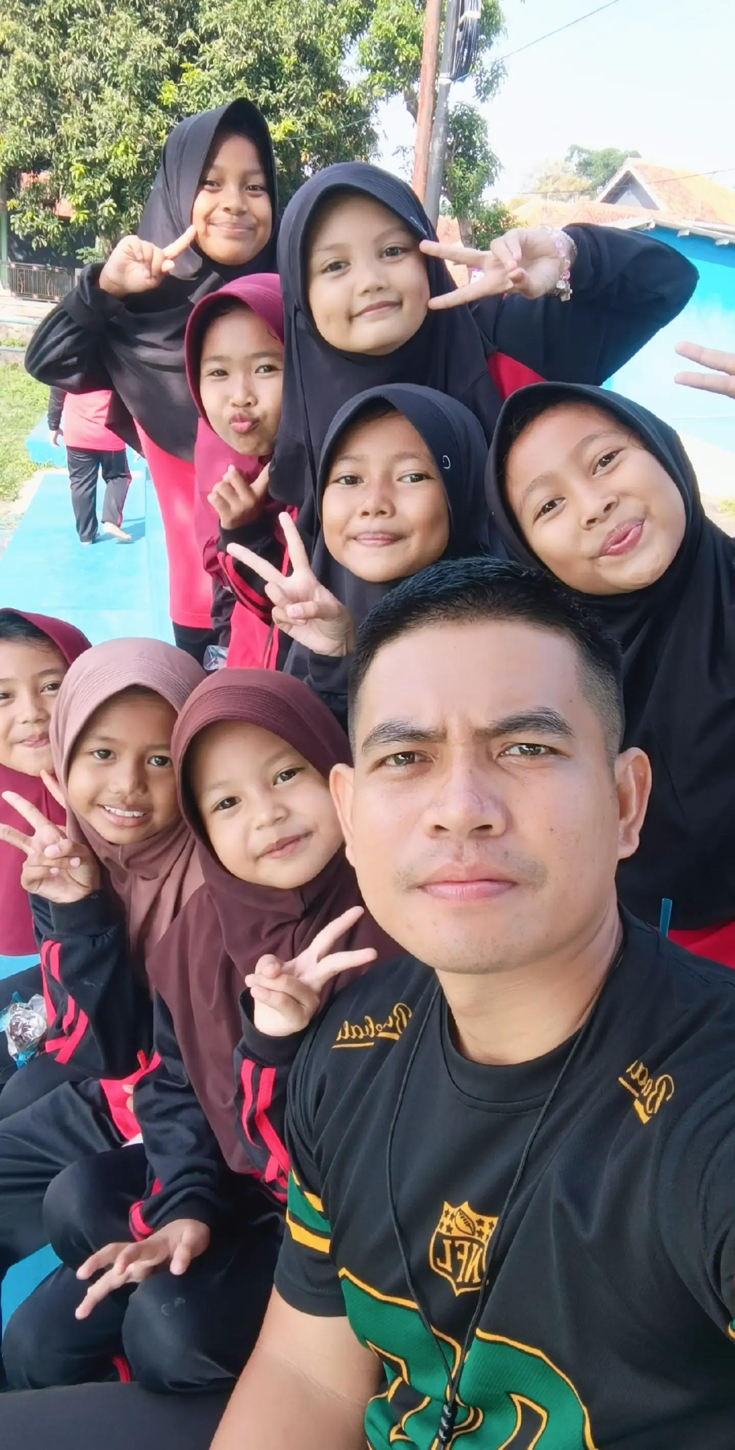 @ARIS SANJAYA ♈