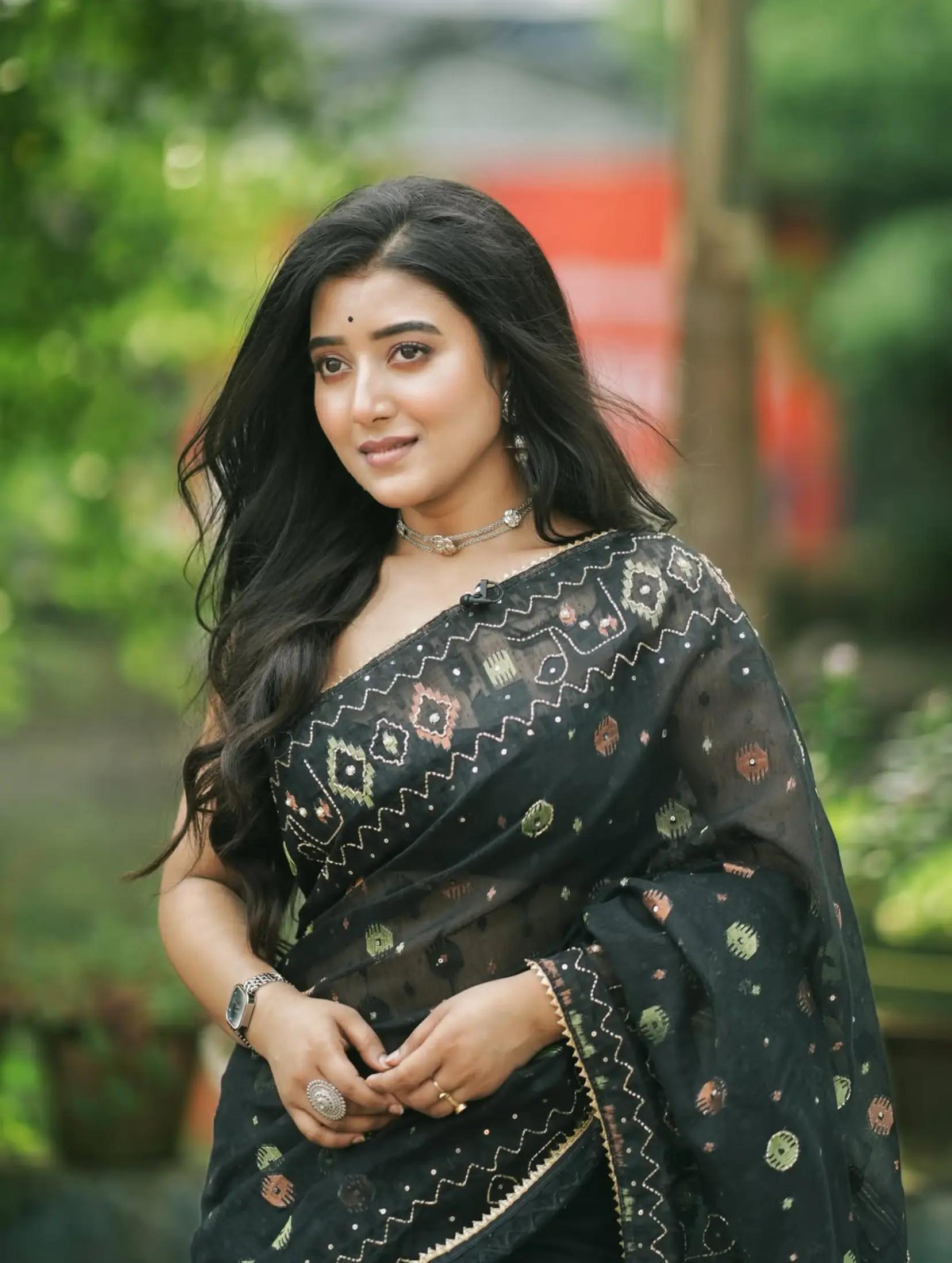@💝koushani💝 Mukherjee💝