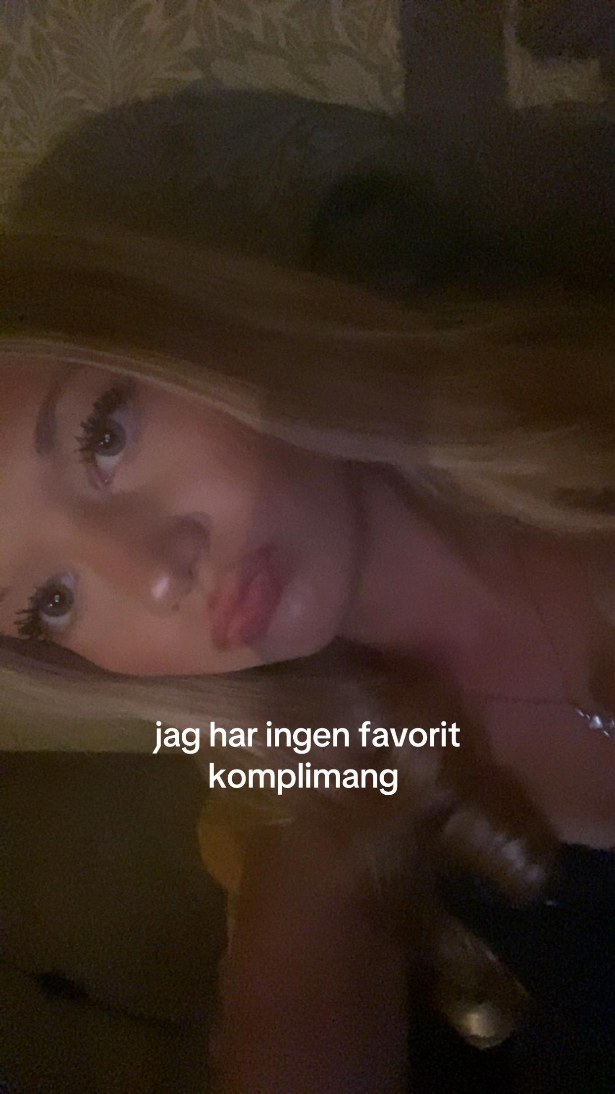 @elli secret🙇♀️