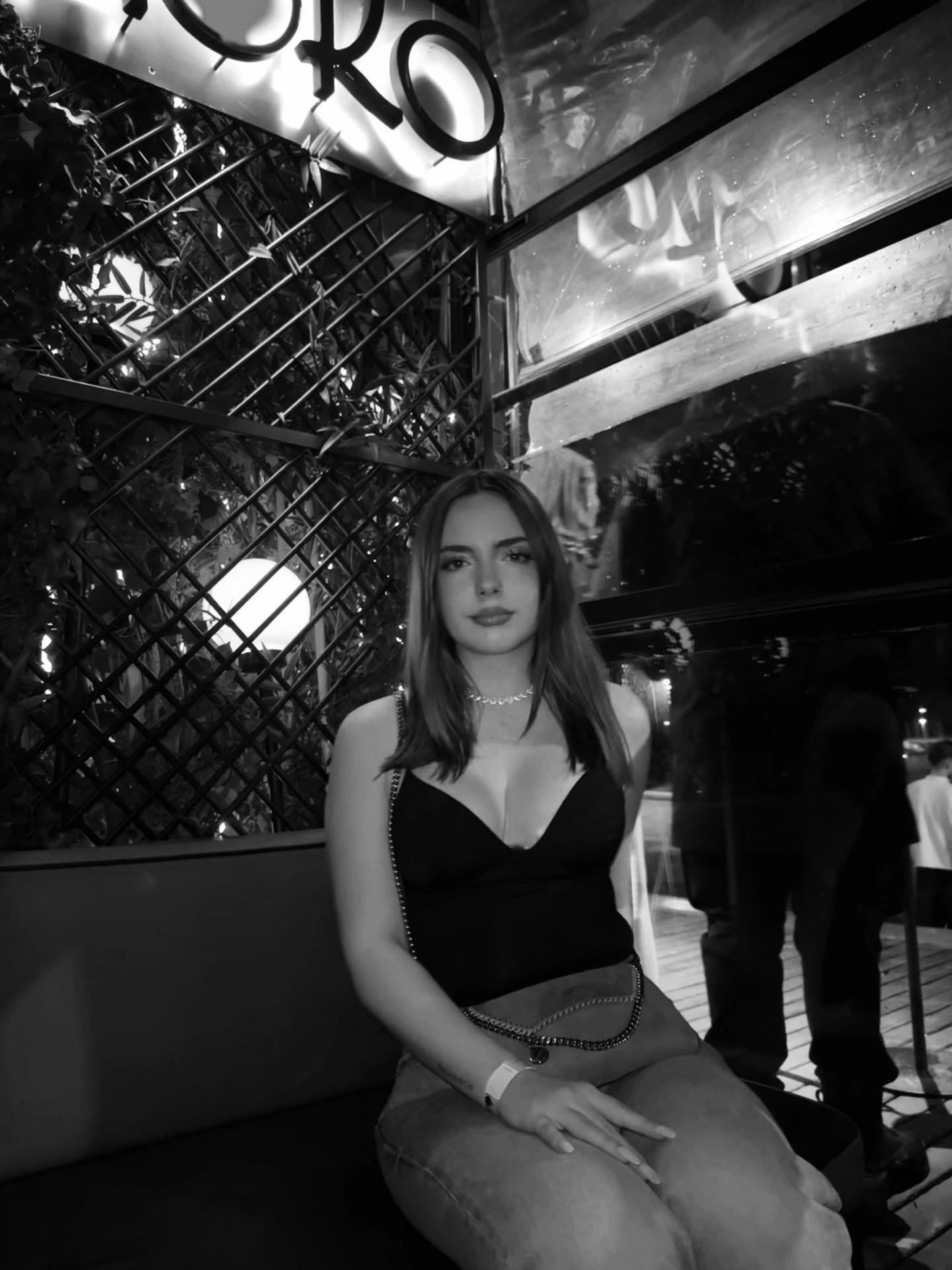 @23