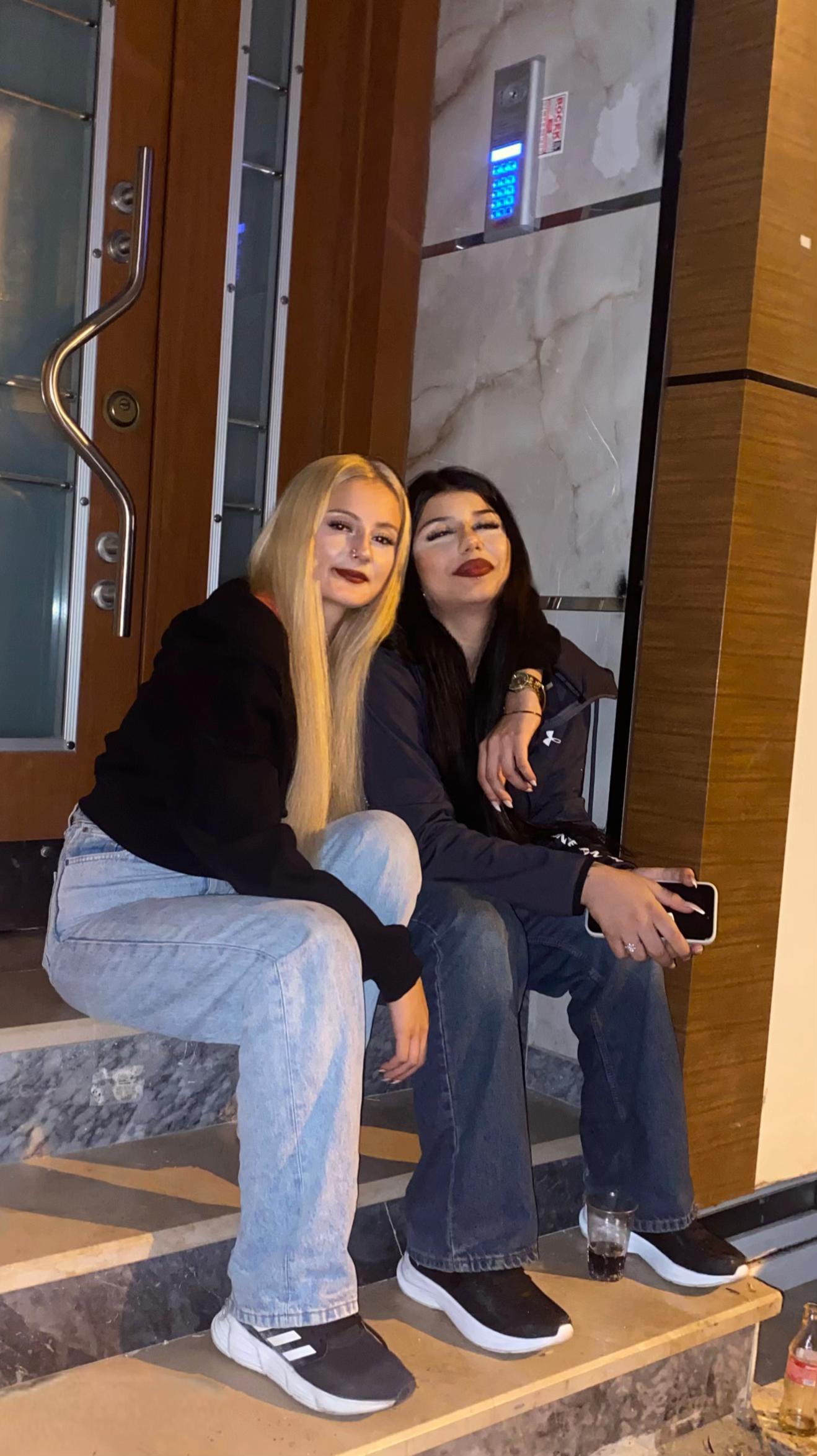 @𝑬.𝑺