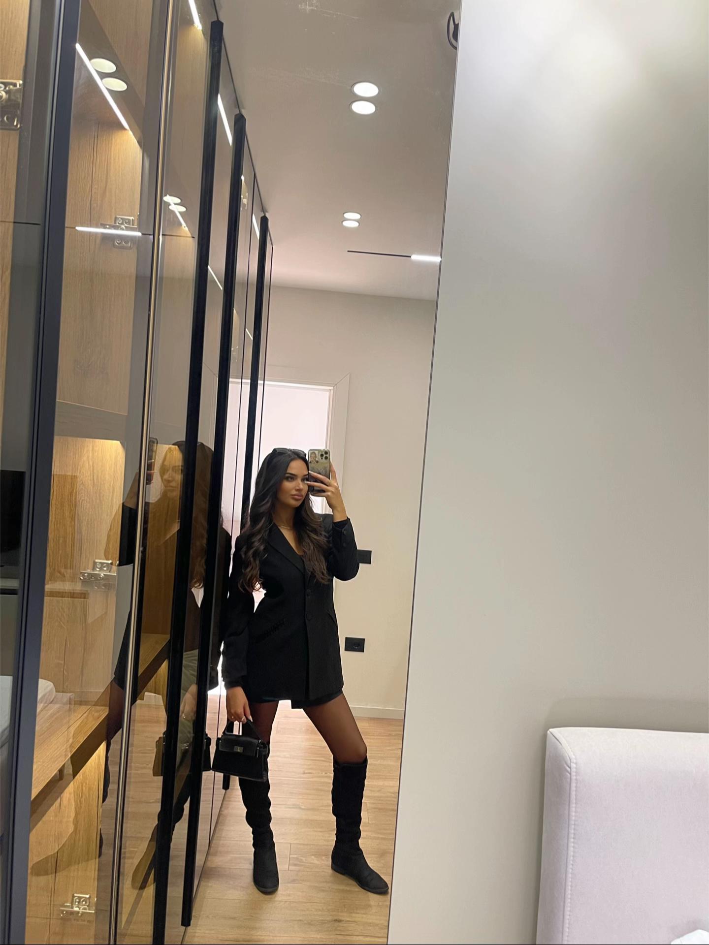 @Kaltrin&euml;&euml;&euml;&euml;🖤