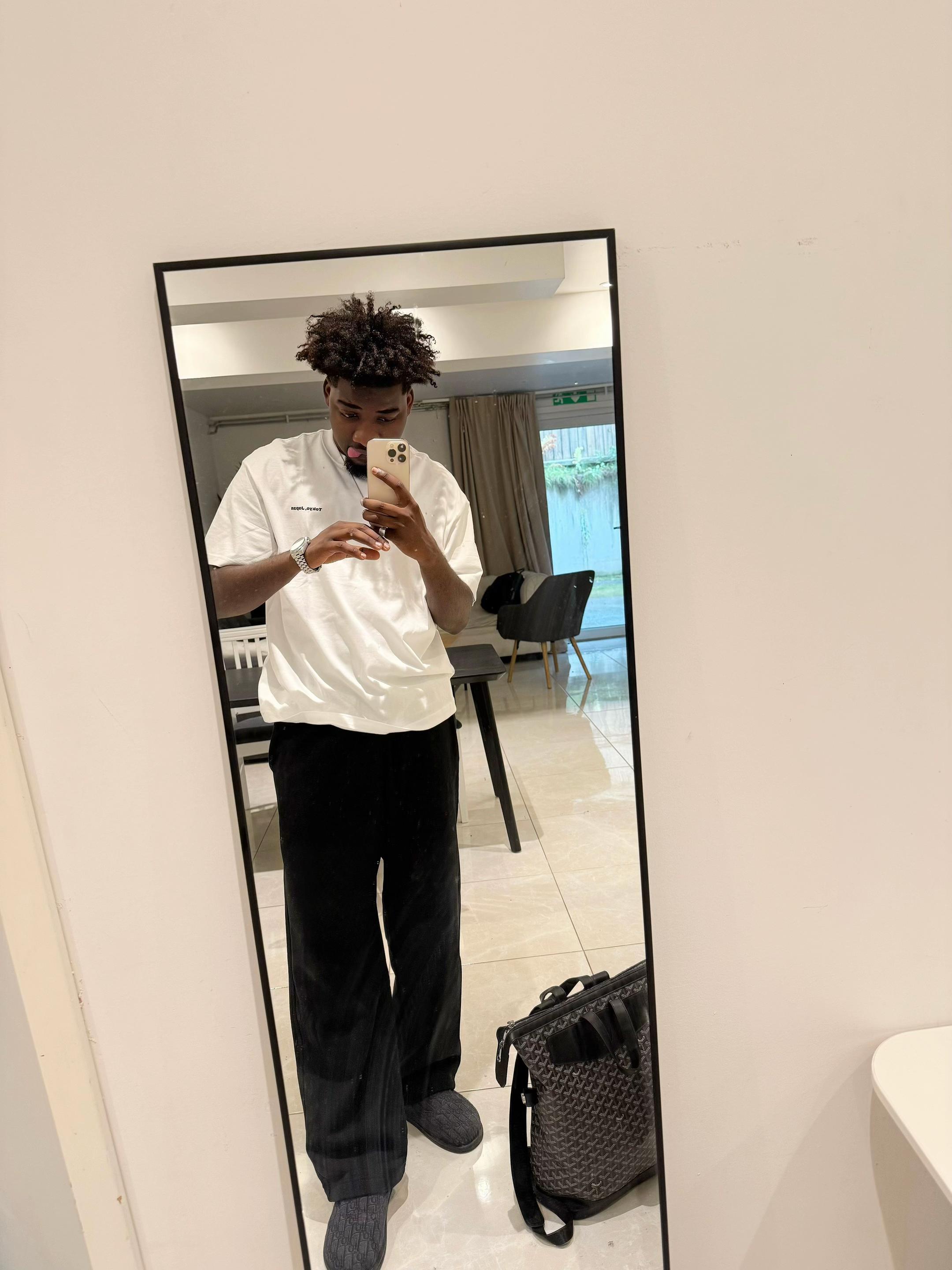 @Mouhamed VJ🤴🏾